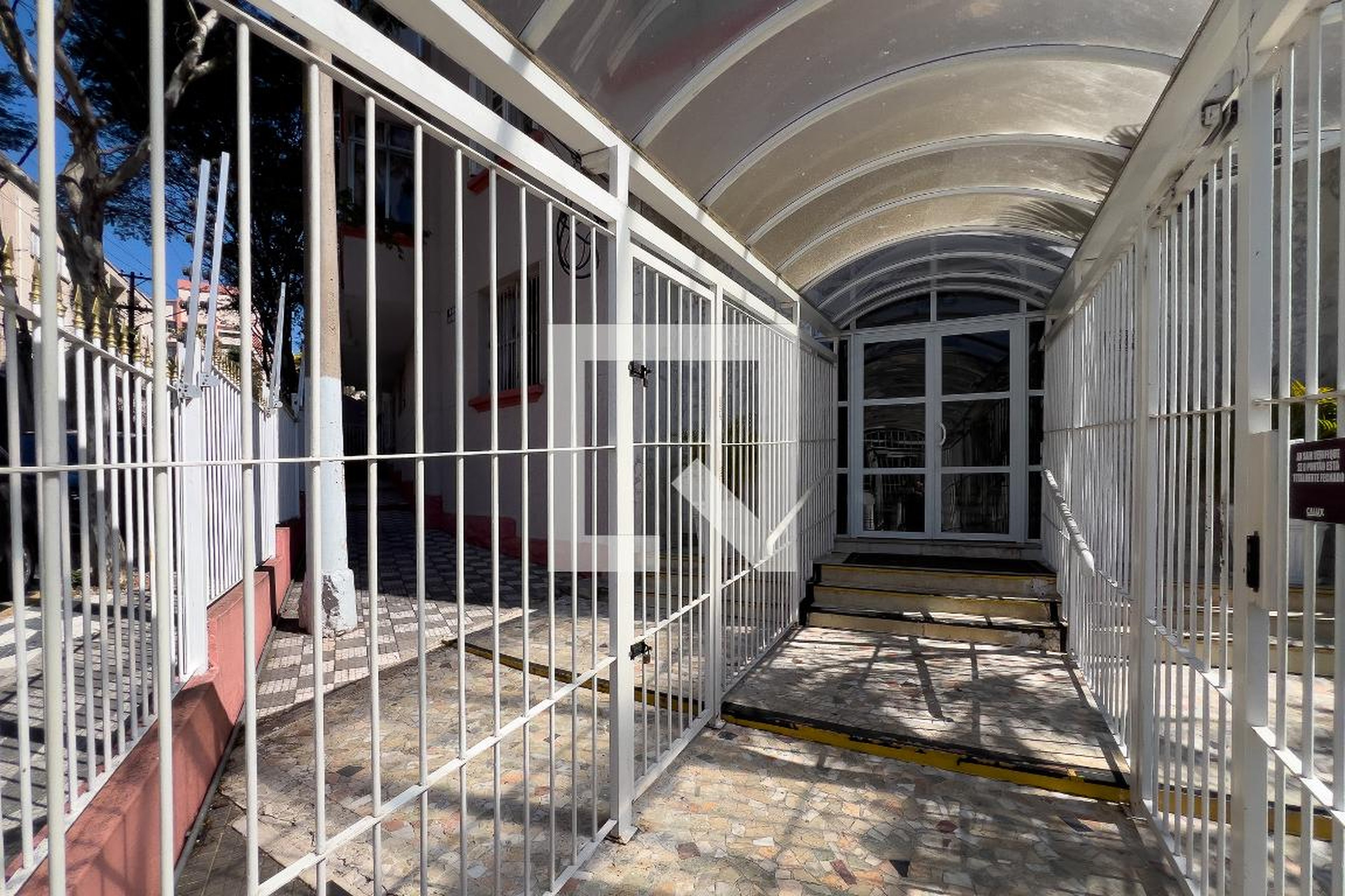 Entrada - Edifício Calux