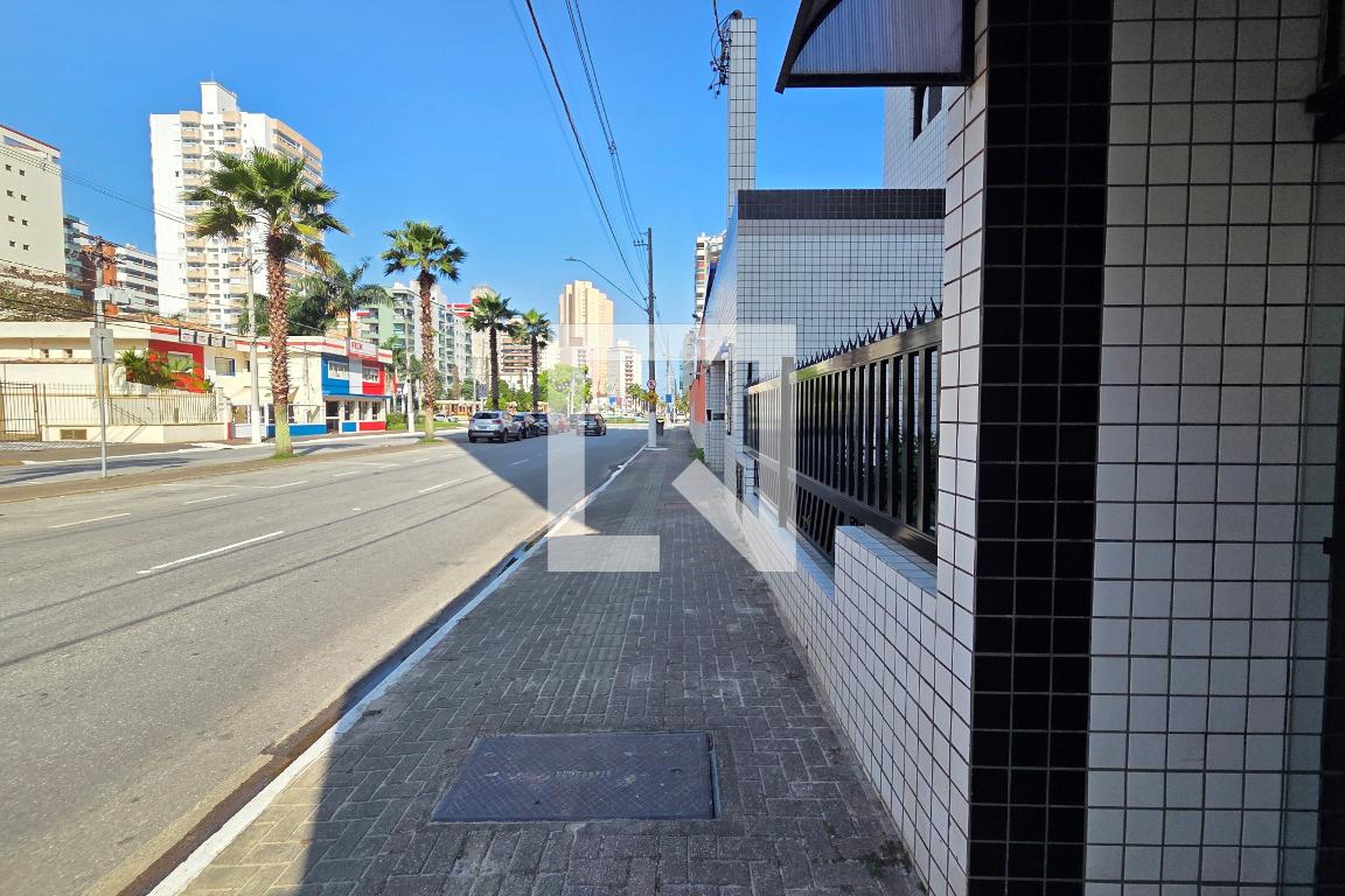Fachada Condomínio Mar del Rey
