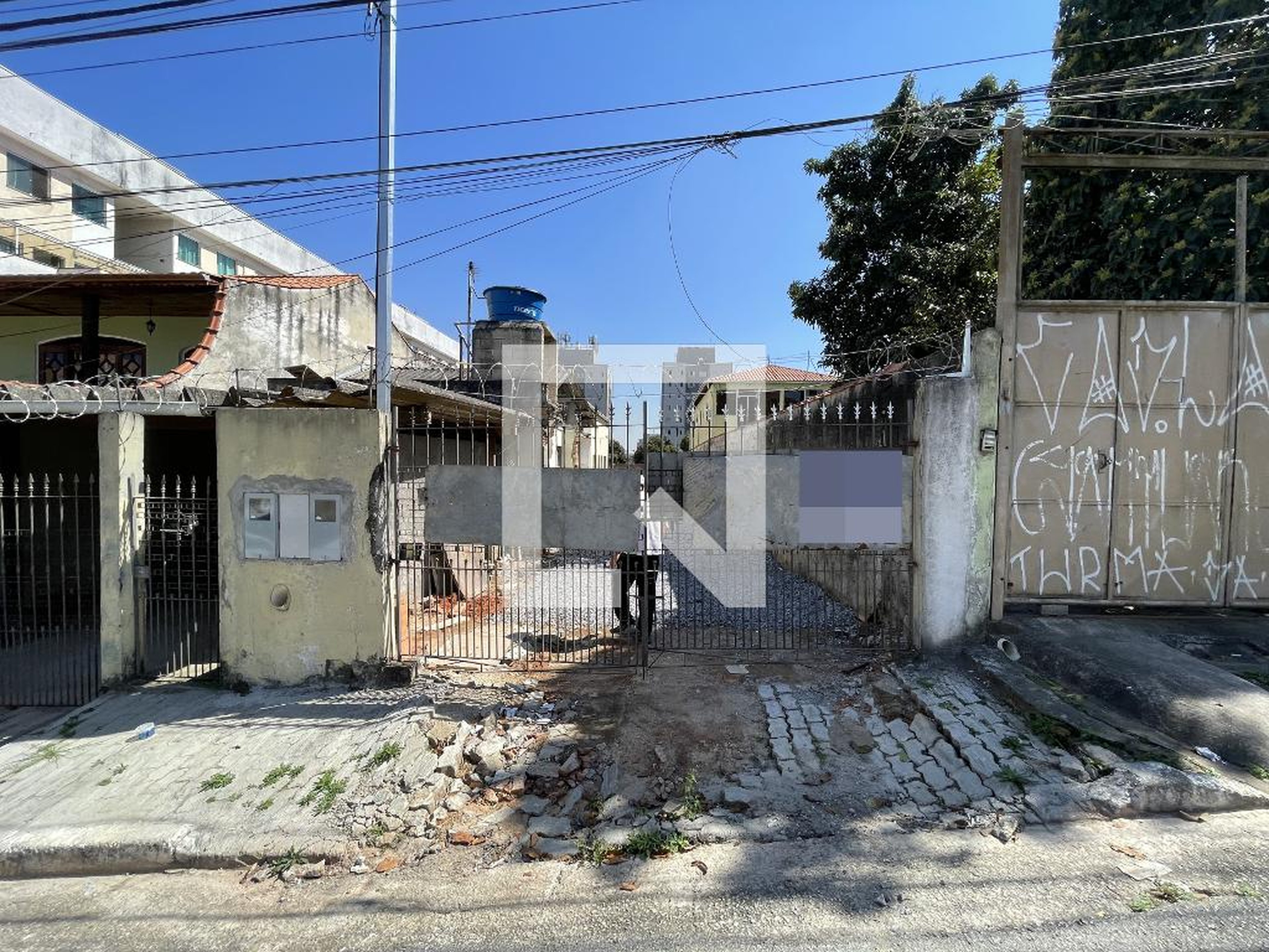Fachada Condomínio em Rua Boleeiro, 62