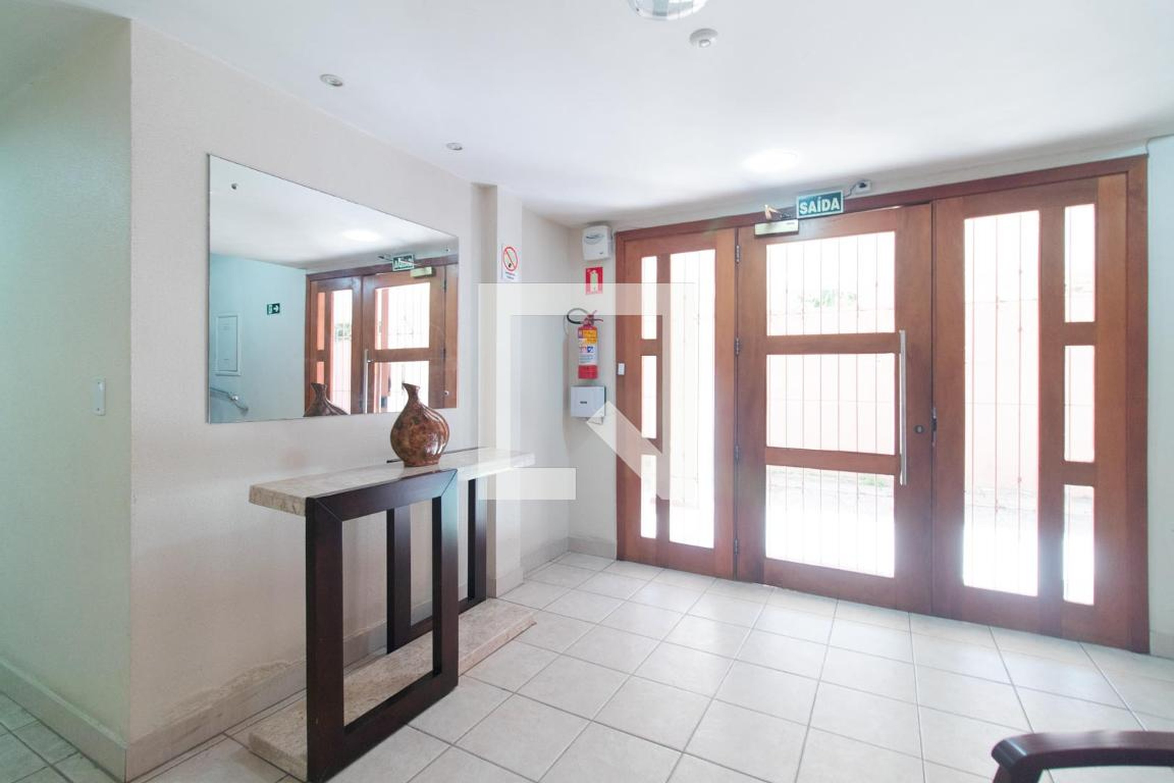 Hall de entrada - Edifício Mirela