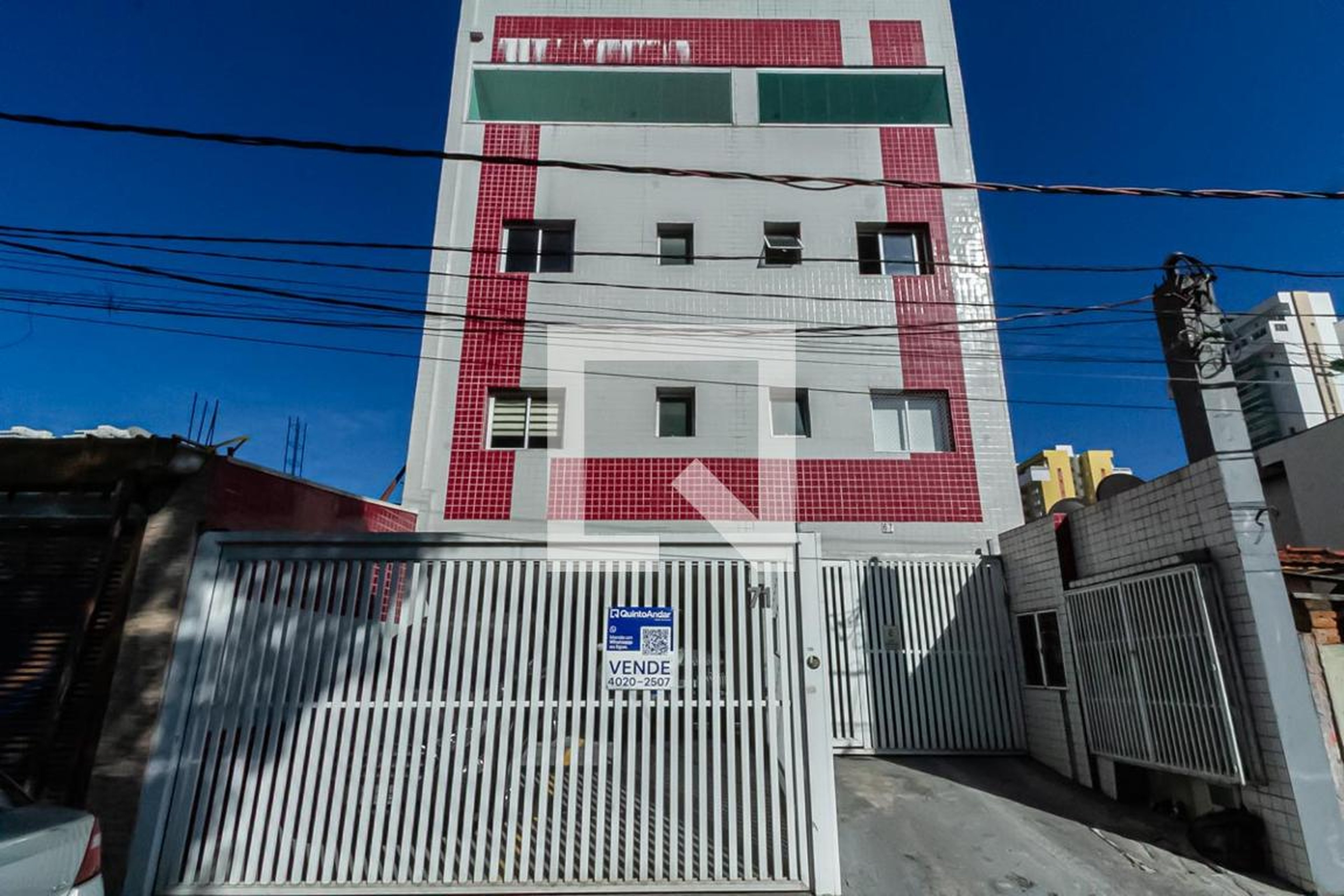 Fachada Condomínio em Rua Reginaldo de Lima, 67