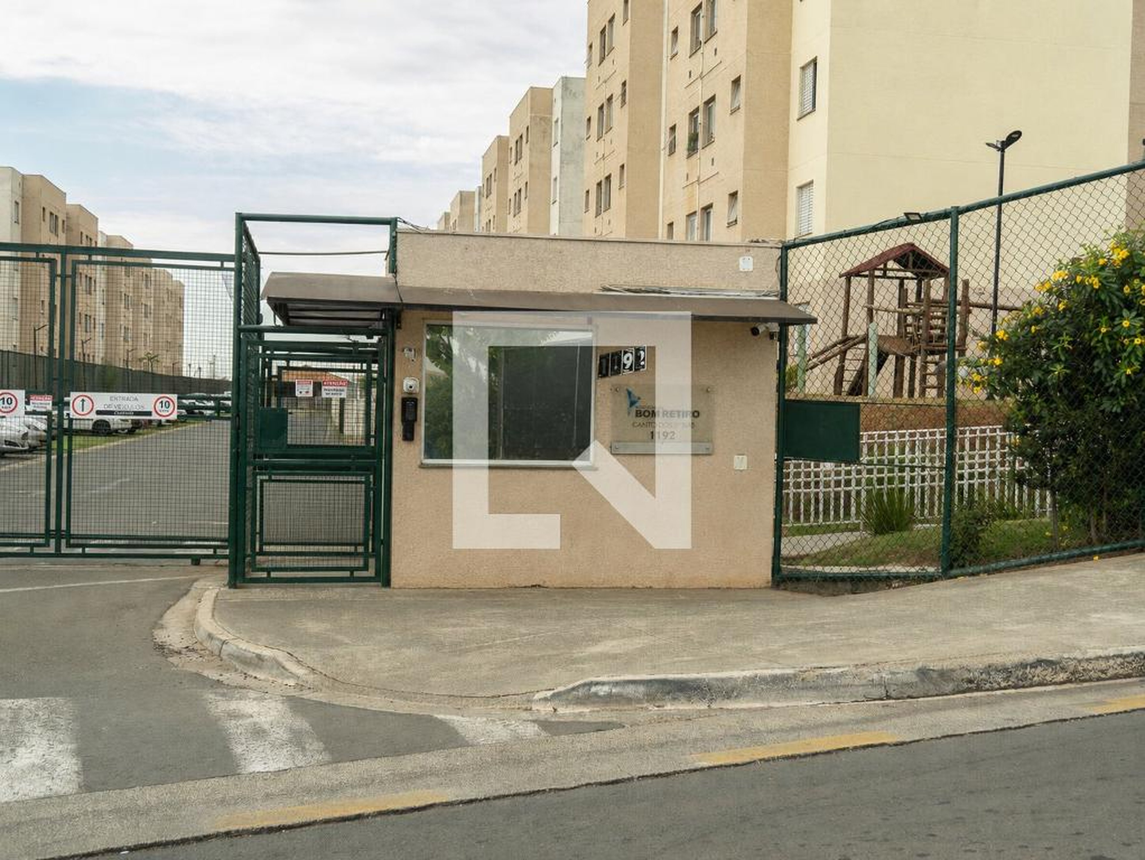 Fachada Condomínio Canto dos Sabias
