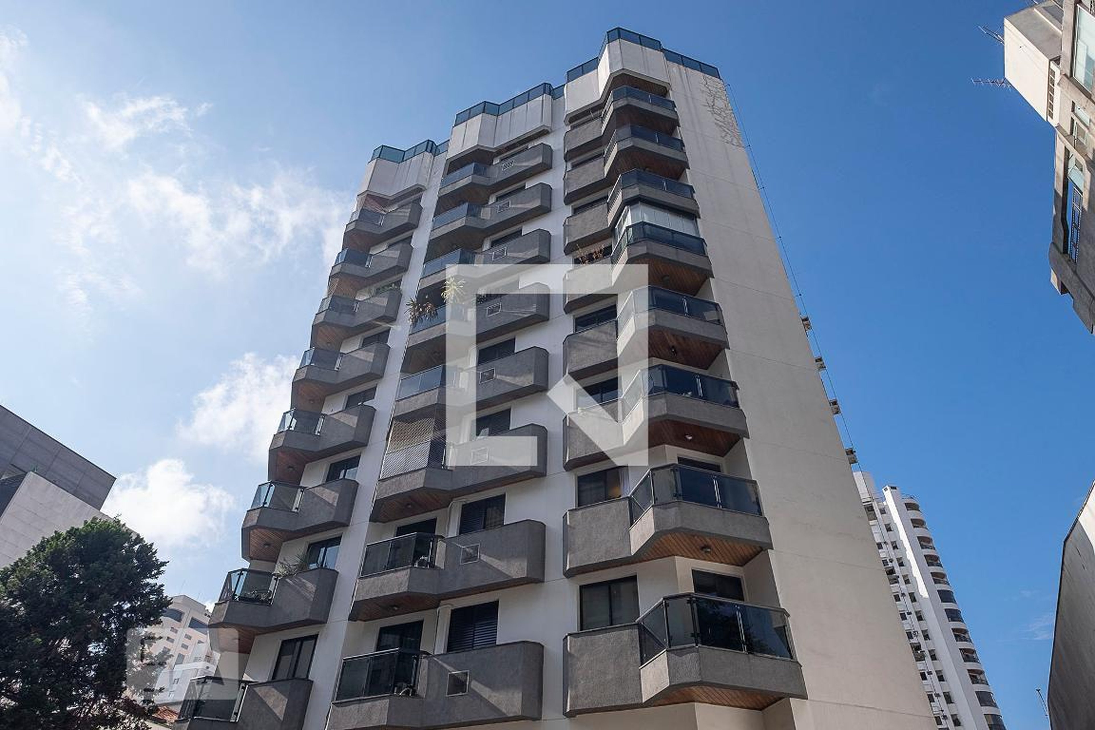 Fachada Condomínio Columbia Residence