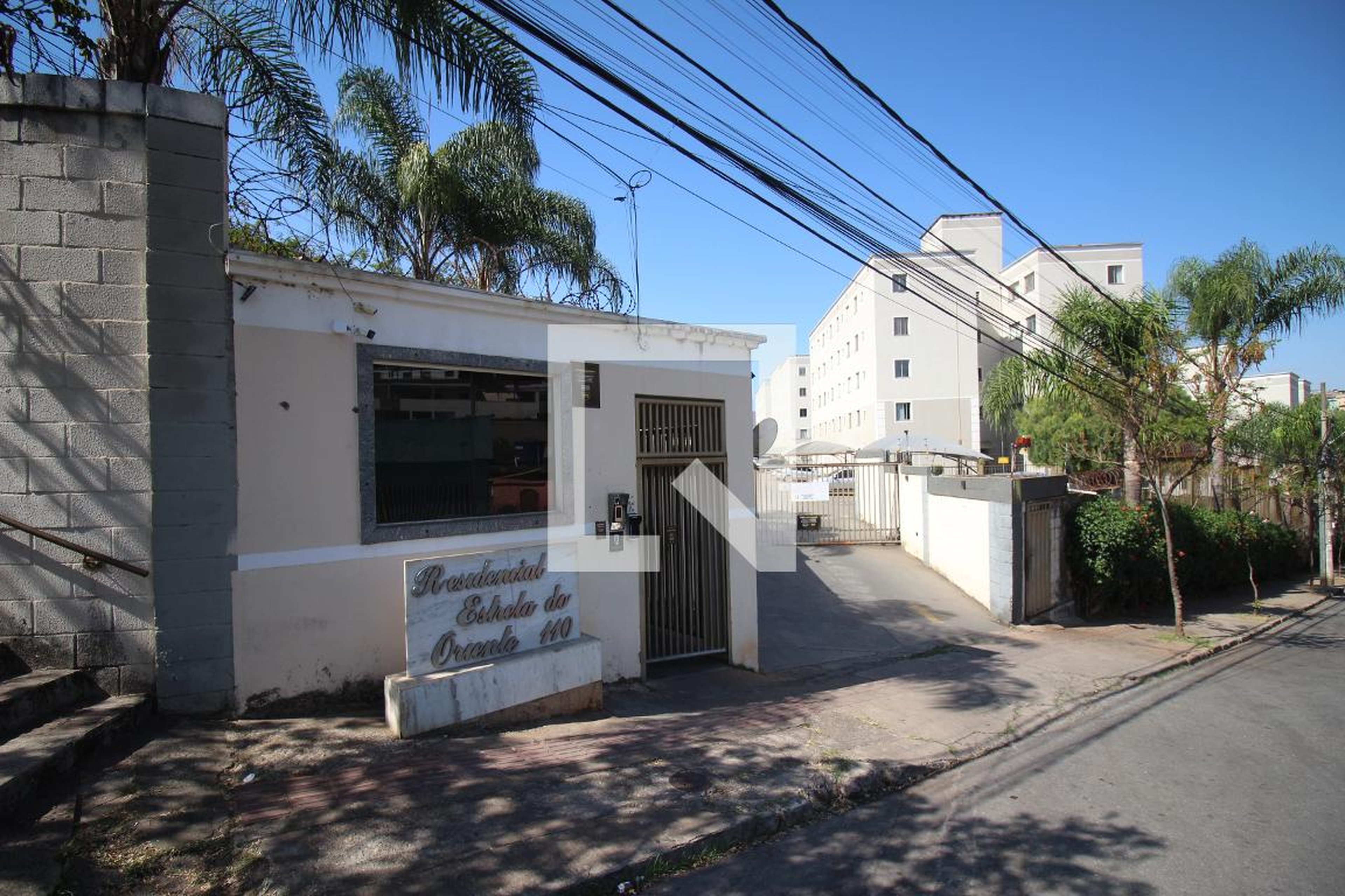 Fachada Condomínio em Rua Monte Carmelo, 110