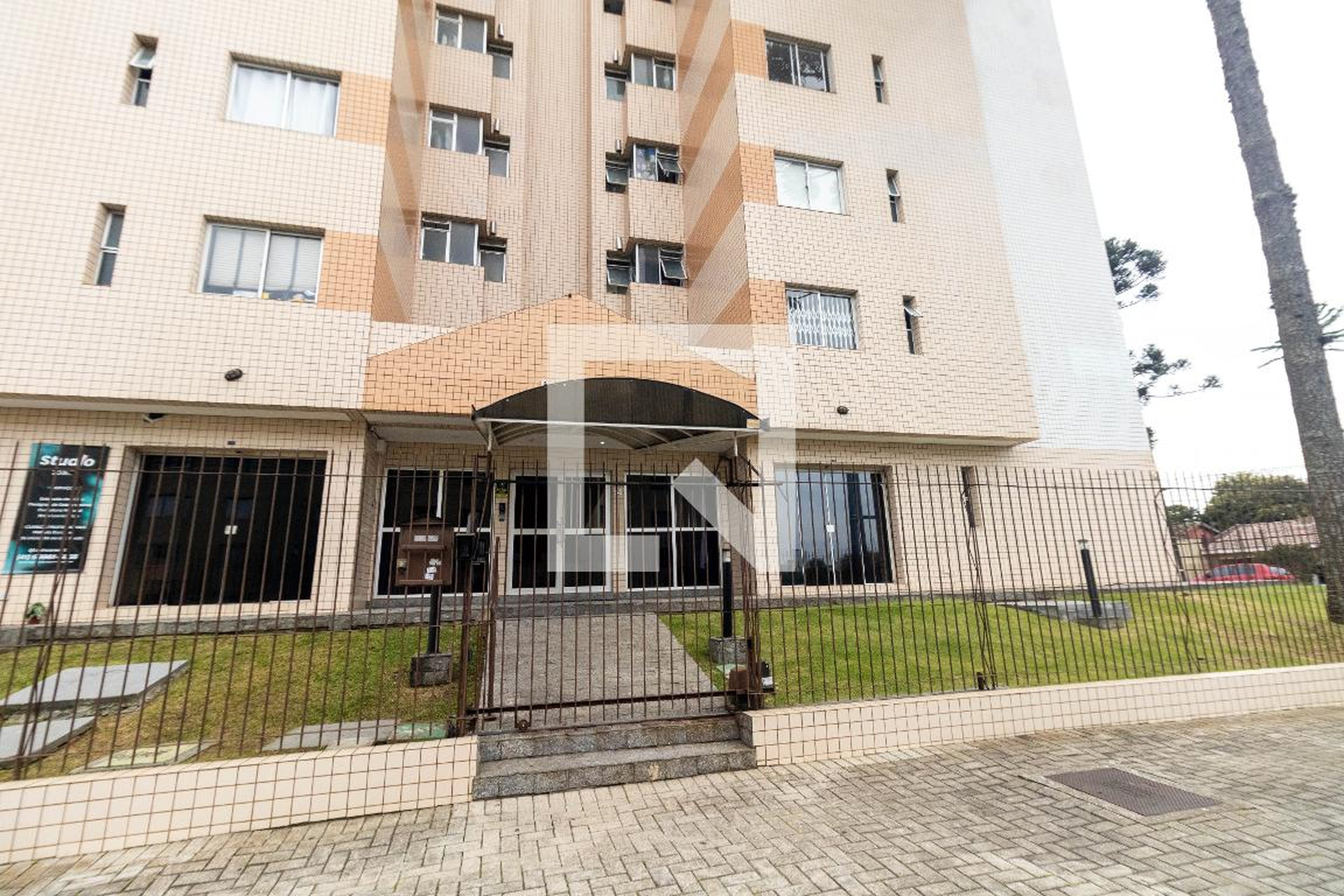 Fachada do Condomínio Condomínio Dom Romeo
