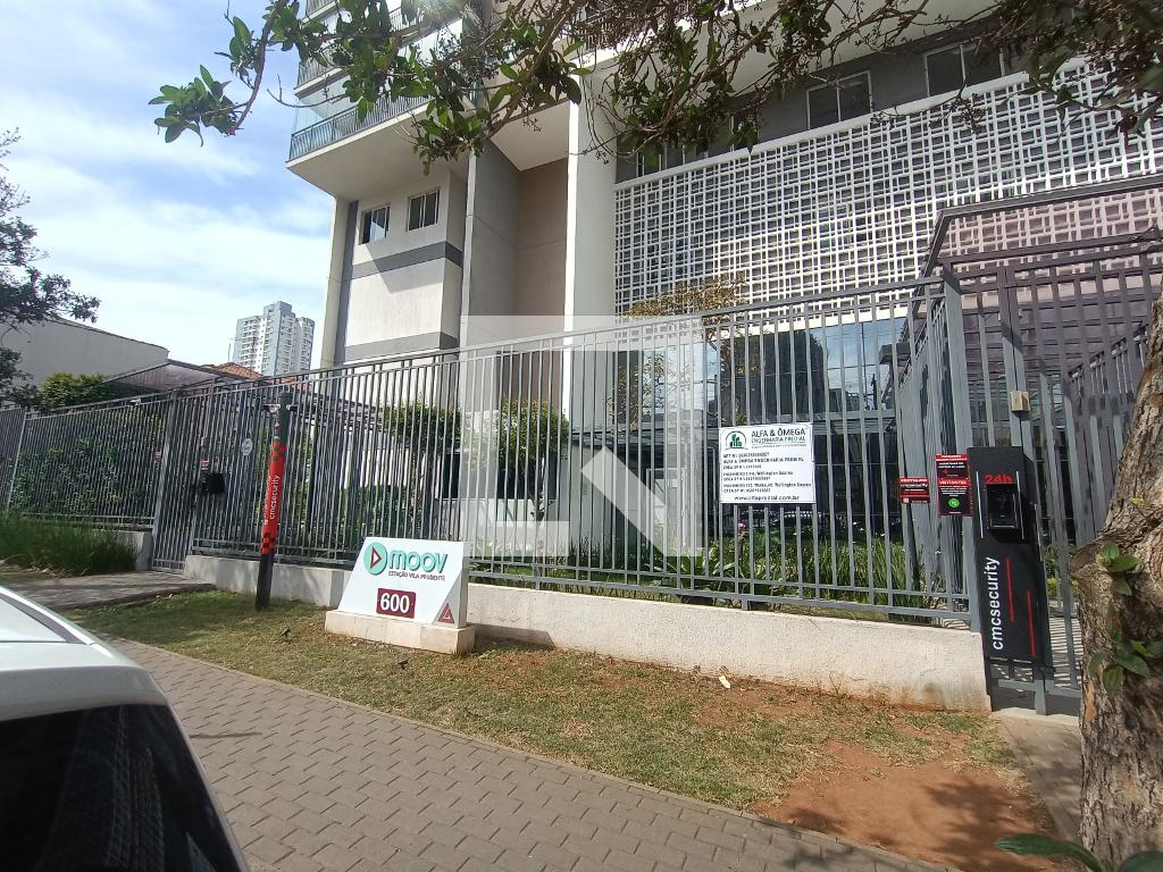 Fachada Condomínio Moov Estação Vila Prudente