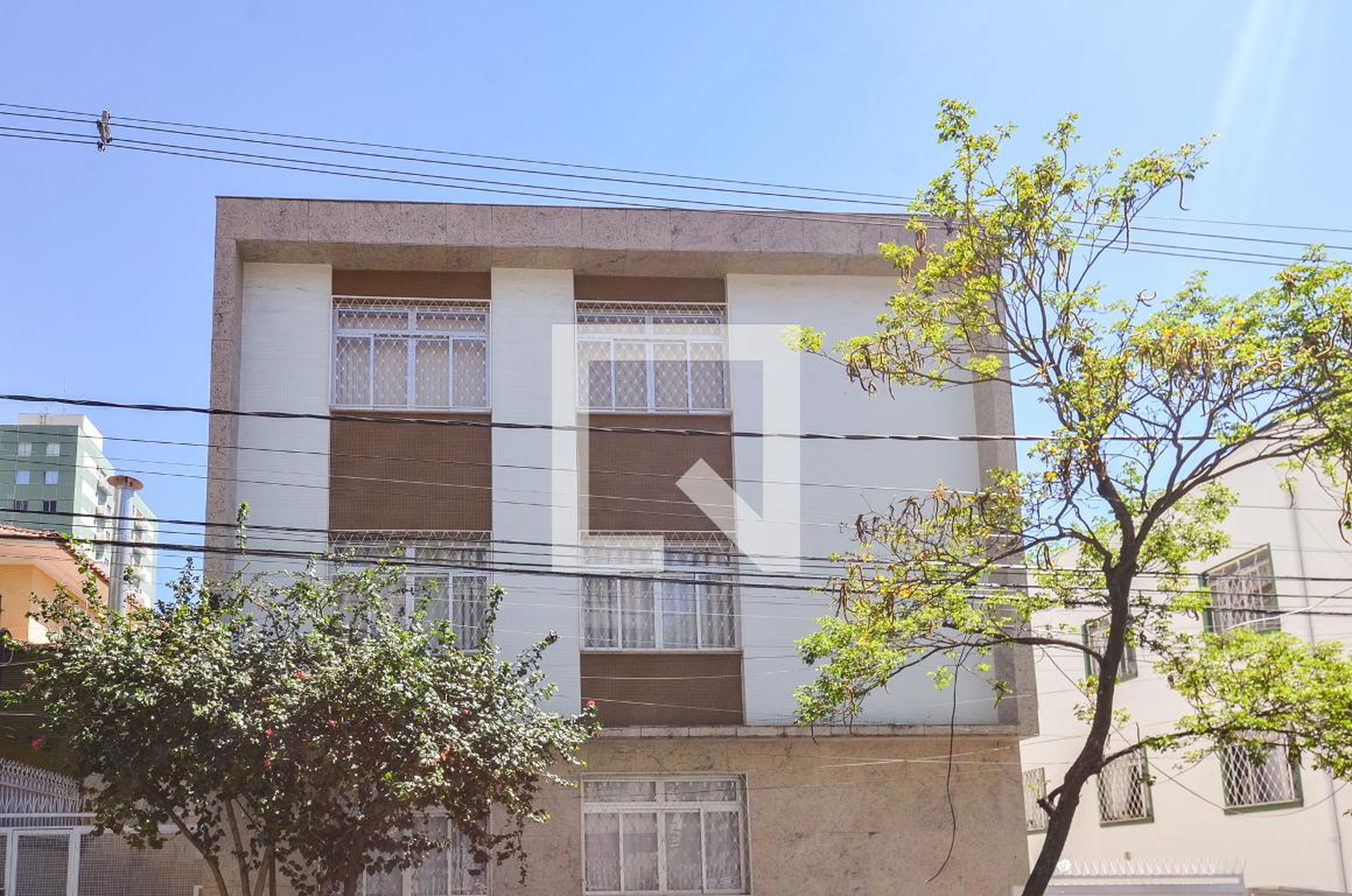 Fachada Condomínio em Rua Marechal Hermes, 420