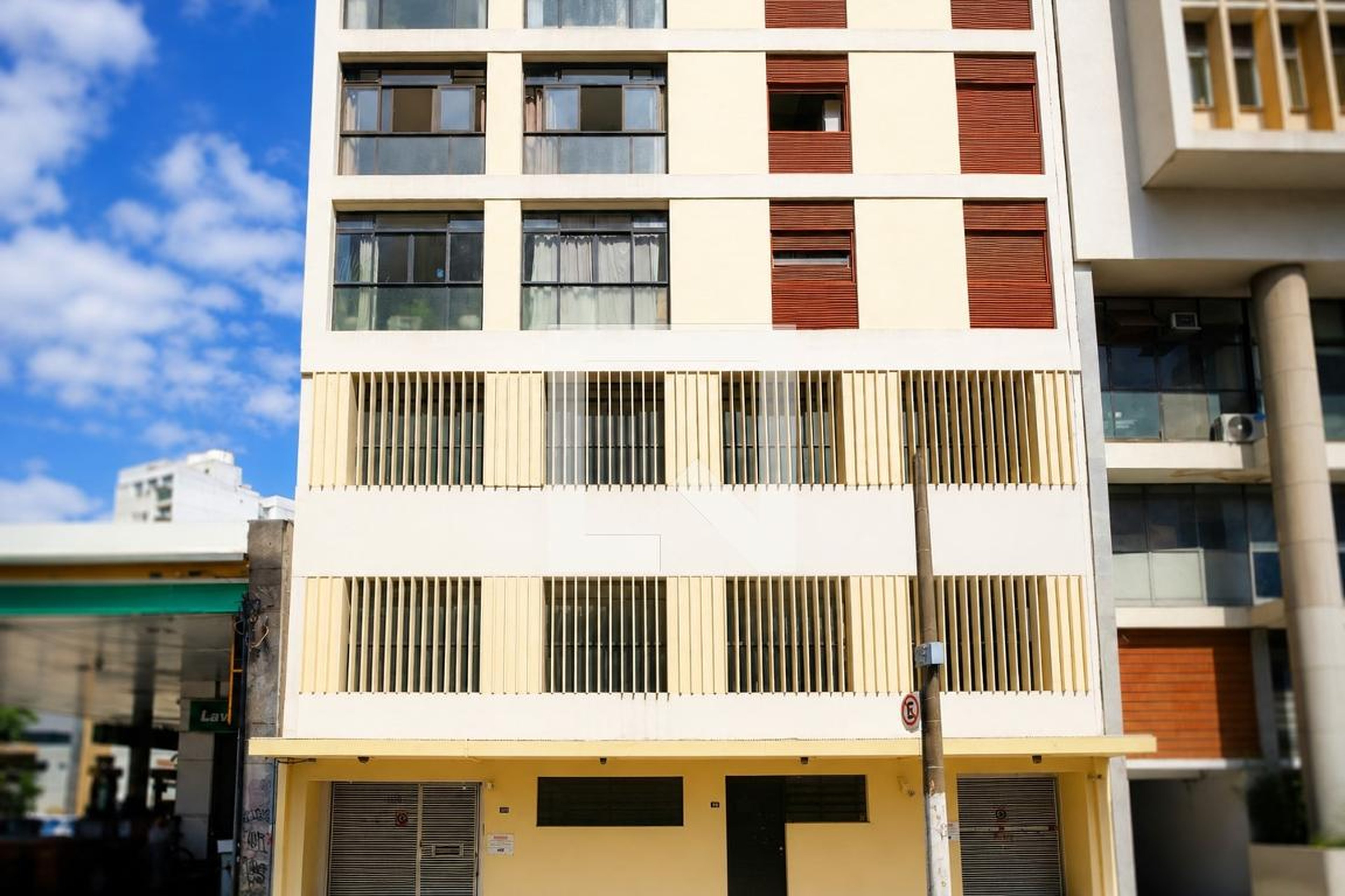 Fachada Condomínio em Rua do Paraíso, 100