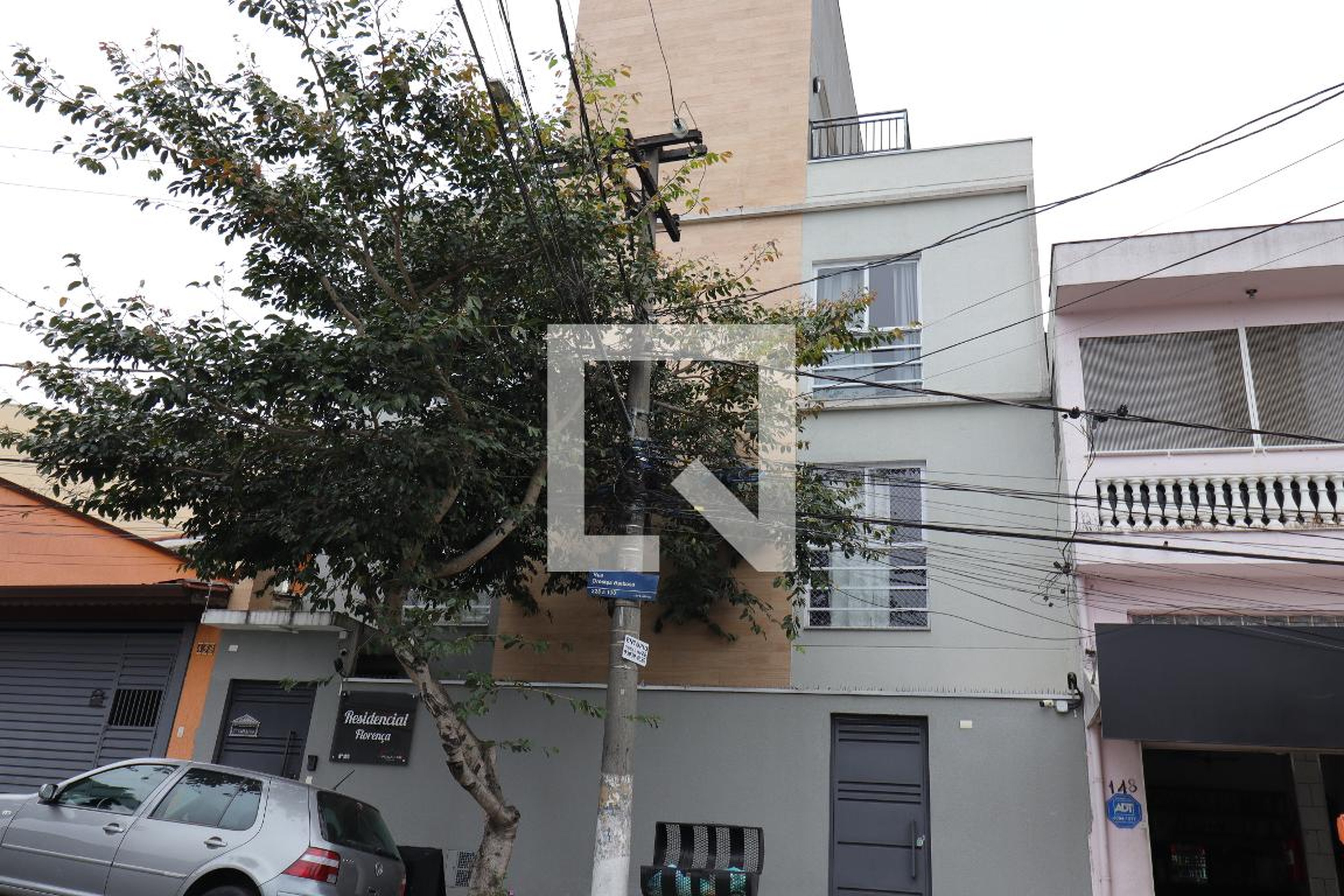 Fachada do Prédio Condomínio em Rua Orestes Barbosa, 150