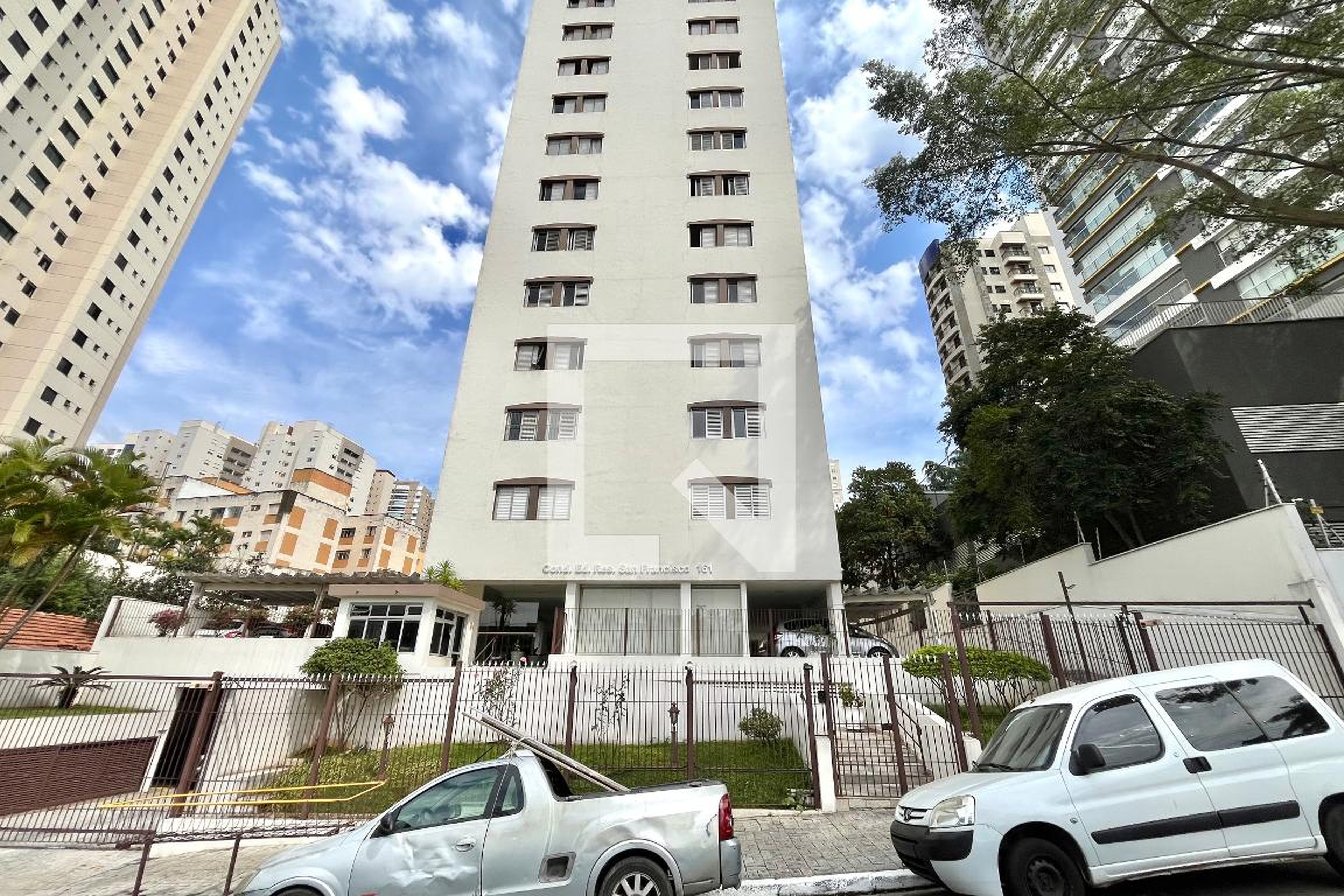 Fachada Residencial San Francisco