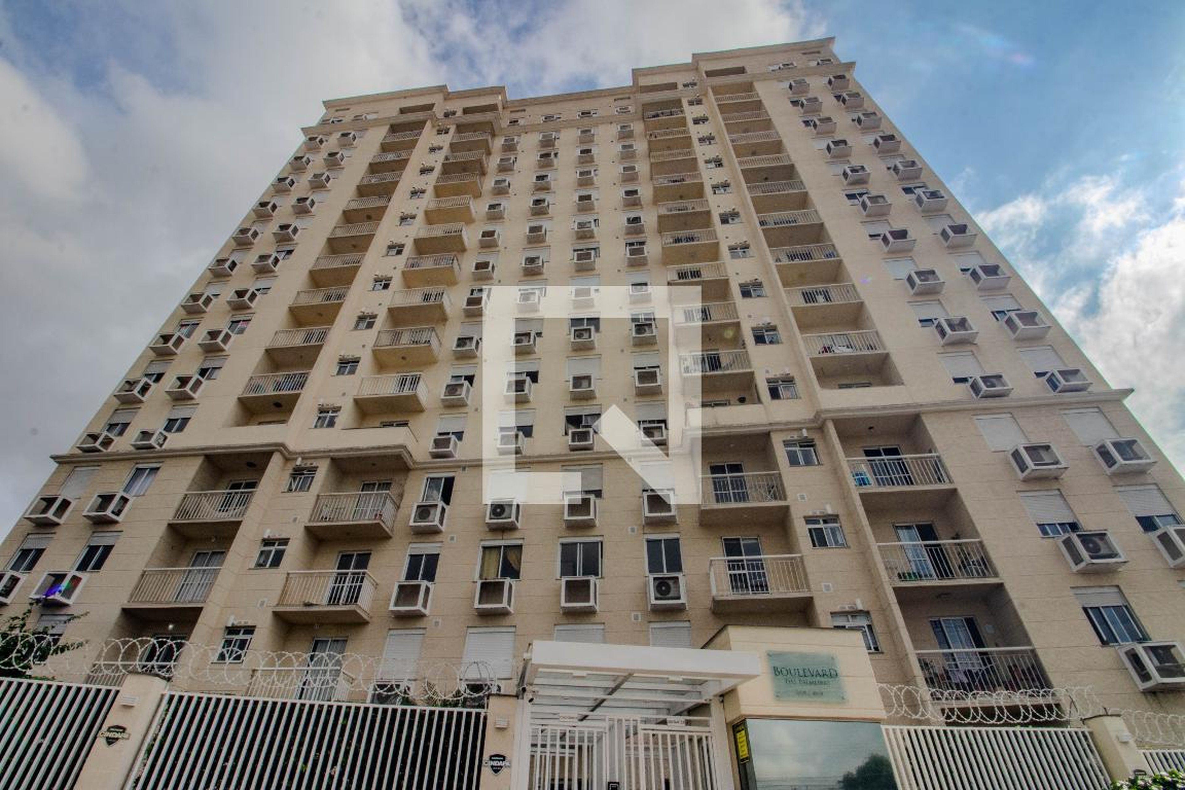 Fachada Condomínio Boulevard das Palmeiras