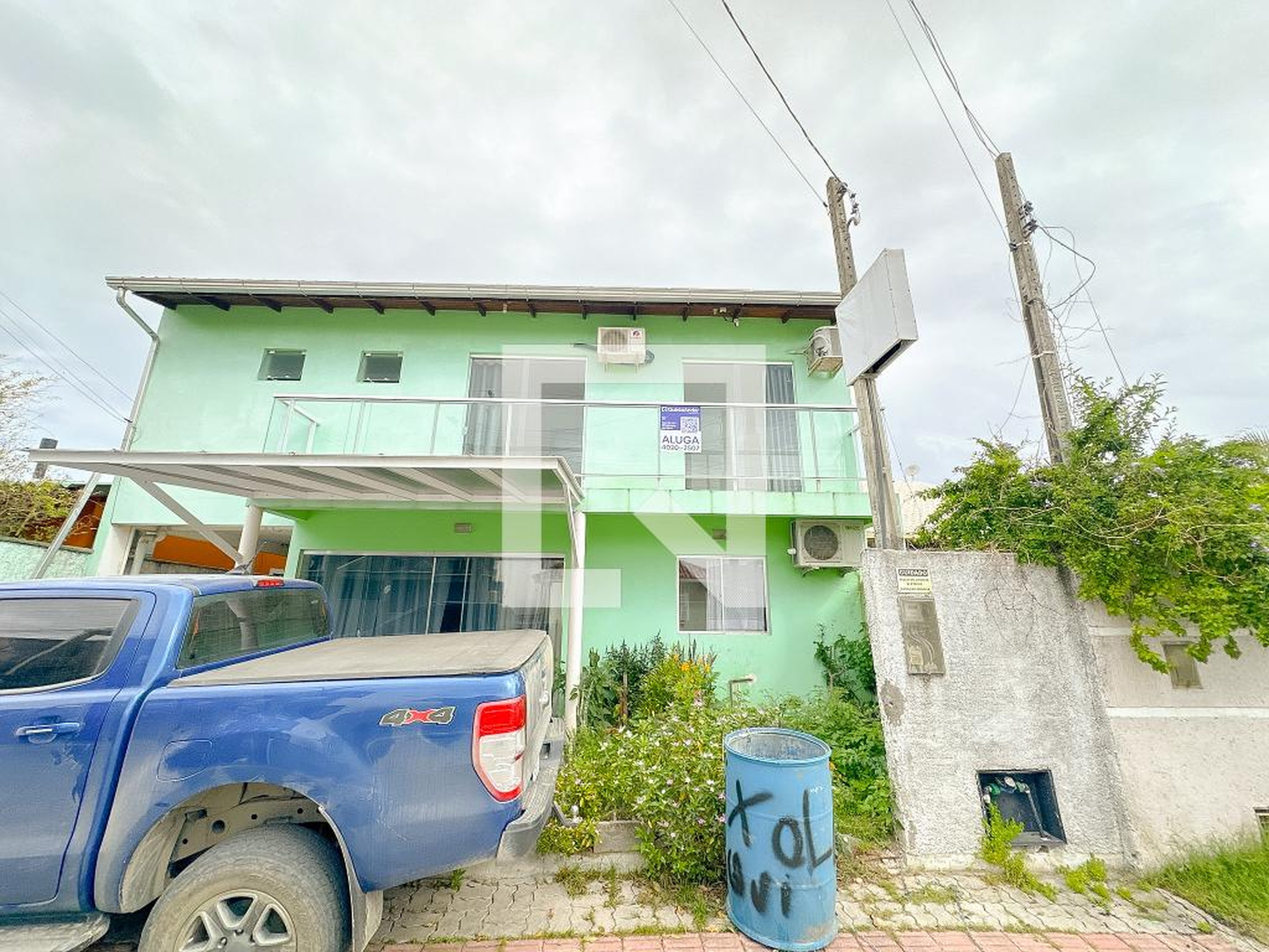 Fachada Condomínio em Servidão David José Bastos, 402