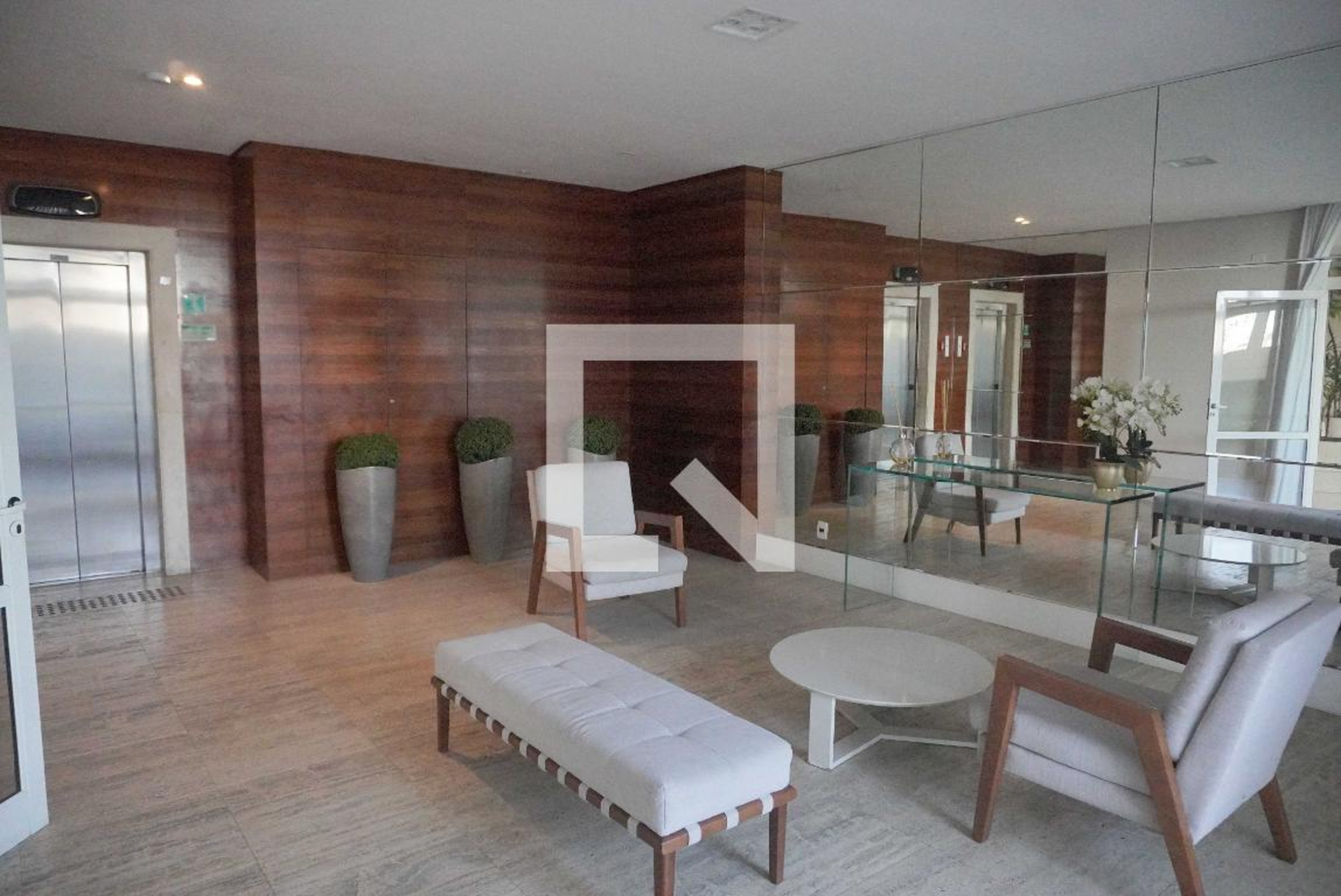 hall - Alto da Mata