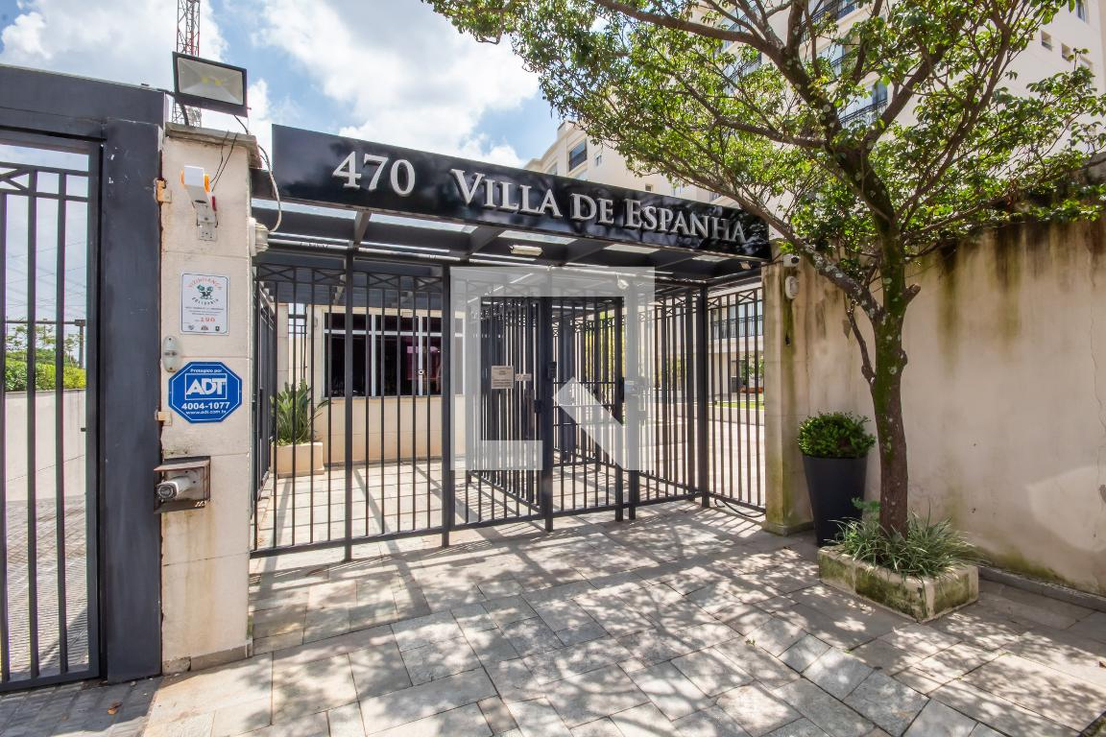 Fachada Condomínio Vila de Espanha