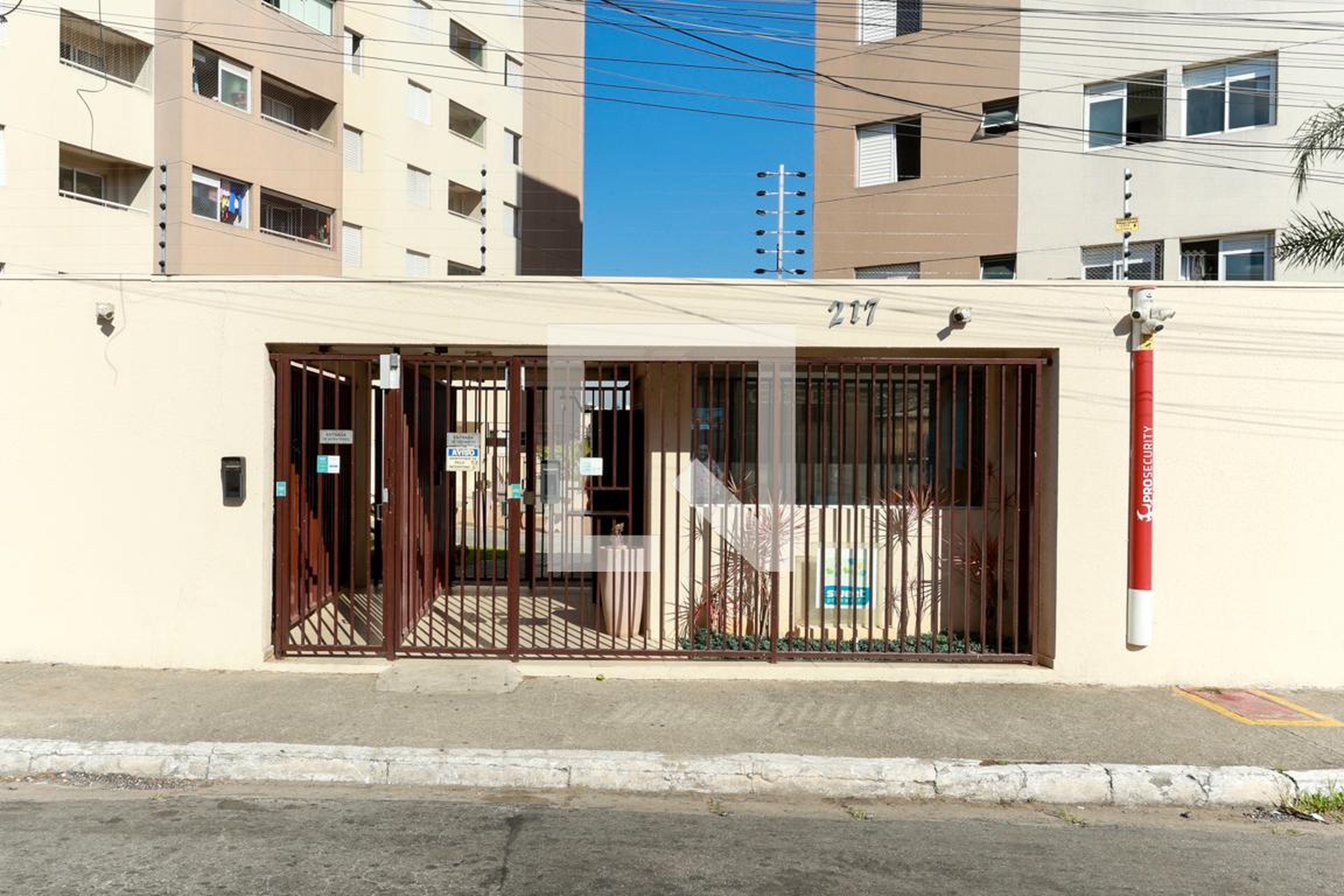 Fachada do condomínio Condomínio Sweet Primavera