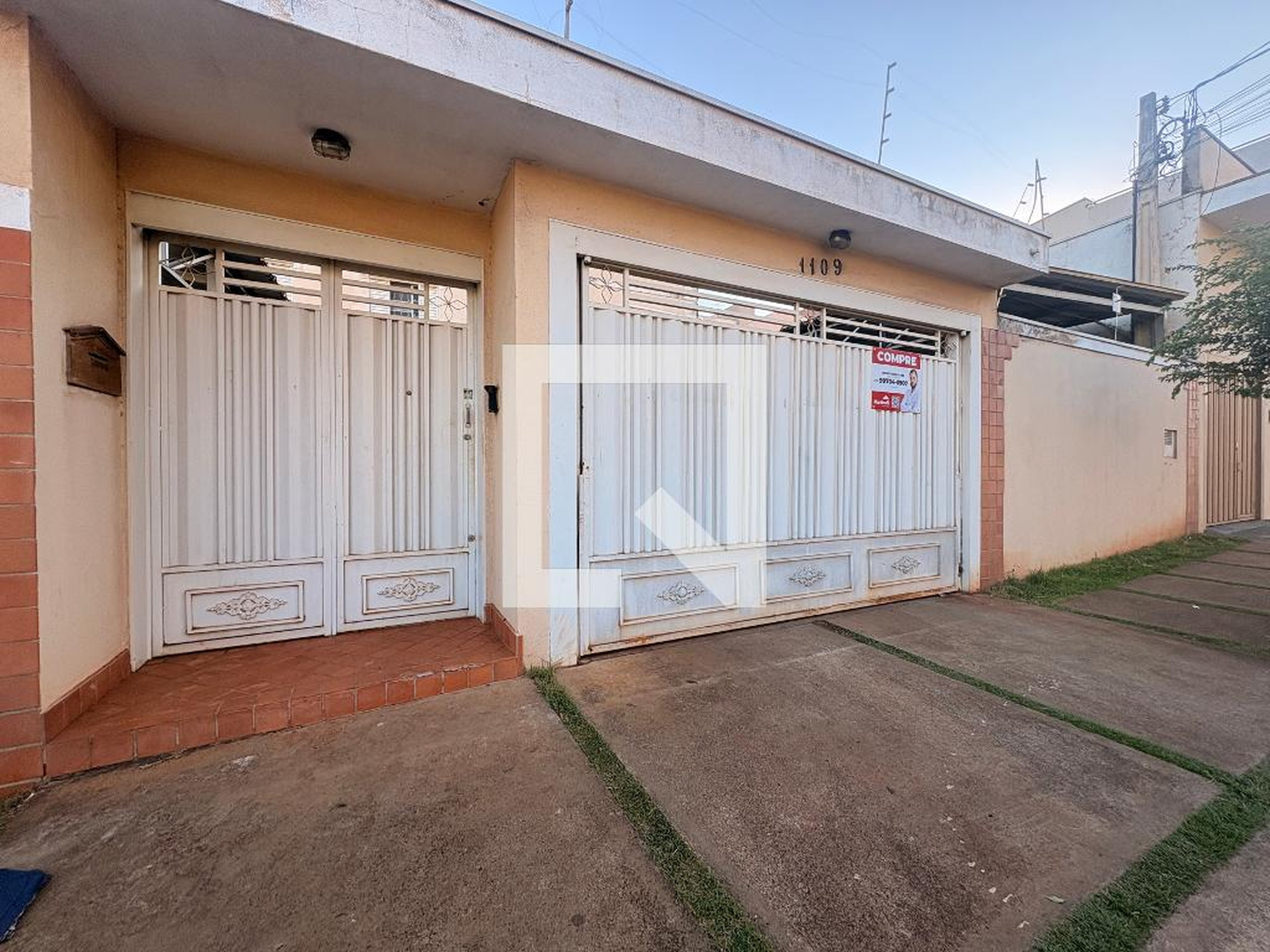 Fachada Condomínio em Avenida Paranapanema, 1109