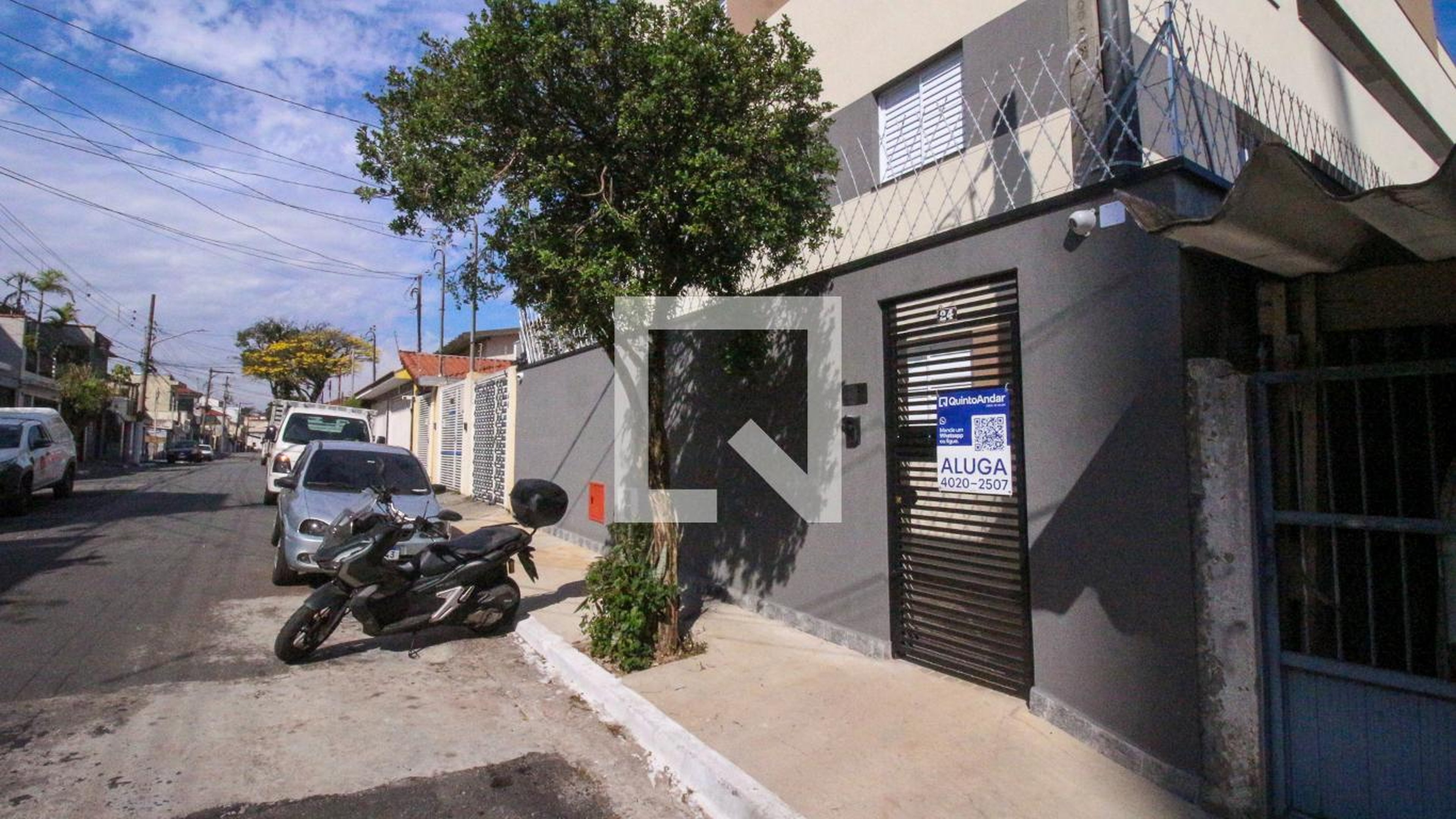 Fachada Condomínio em Rua Bispo Eugênio Demazemod, 24