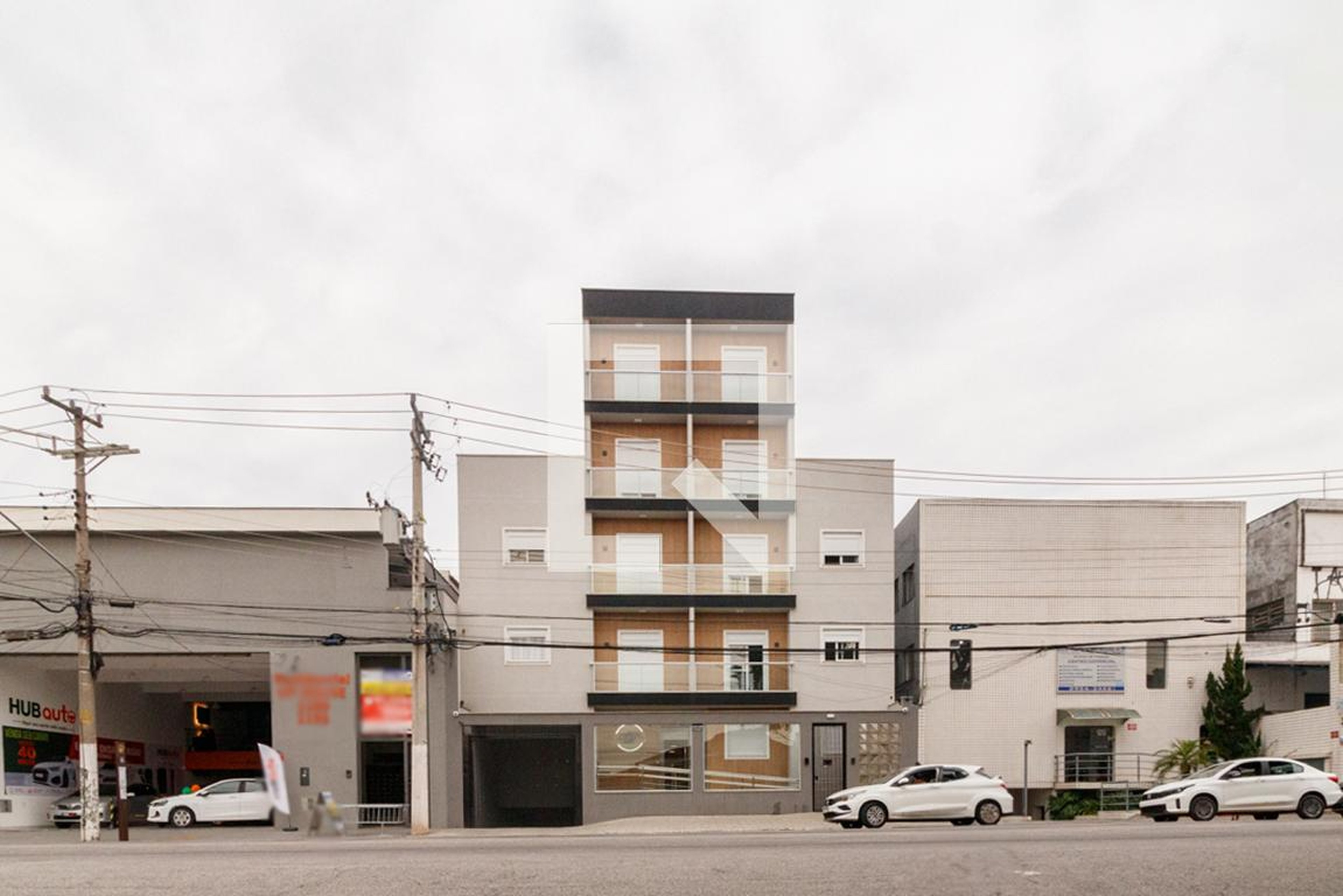 Fachada Condomínio em Avenida Alberto Byington, 1195