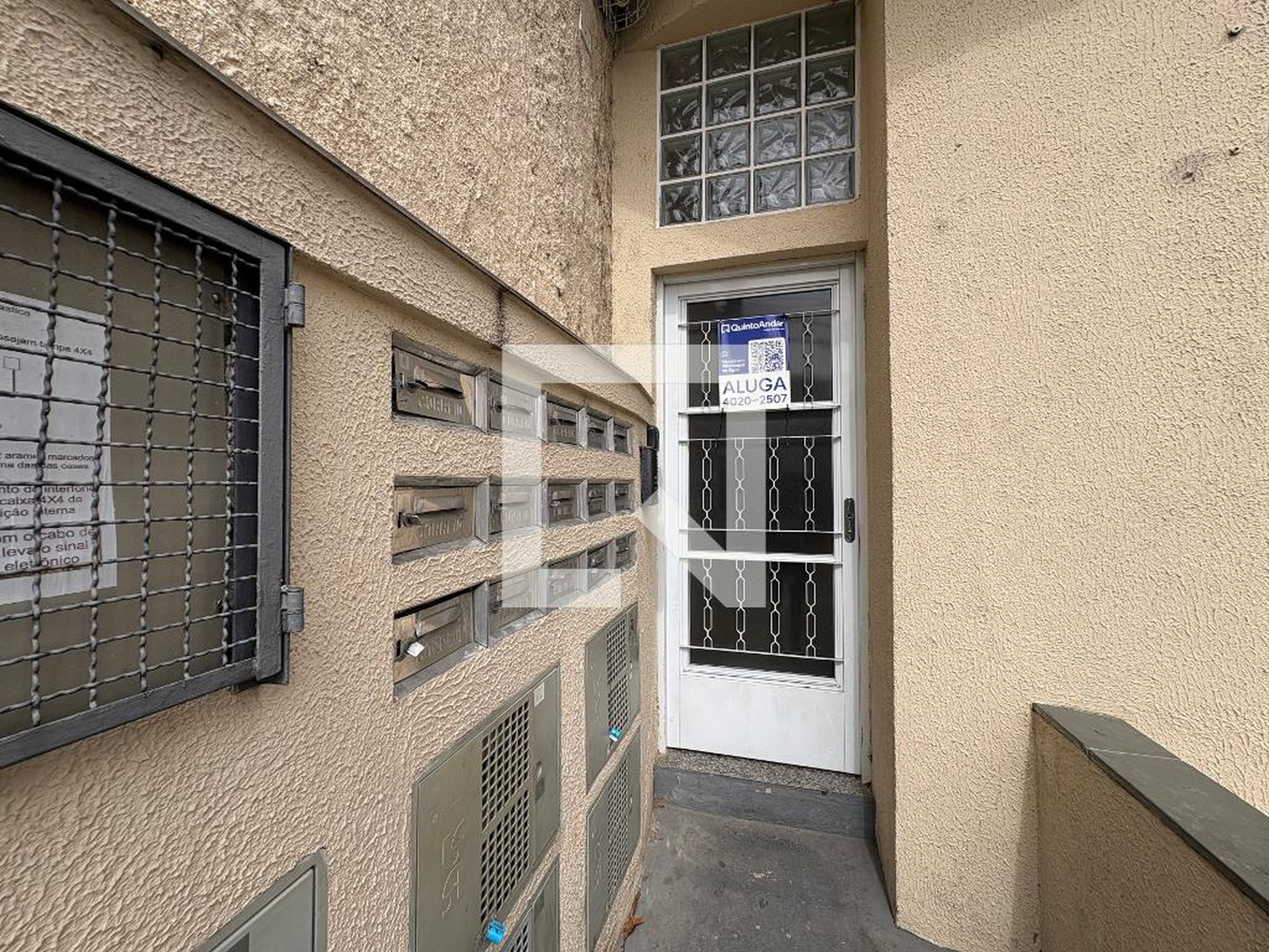 Fachada Condomínio em Rua Manoel Lopes da Cunha, 115