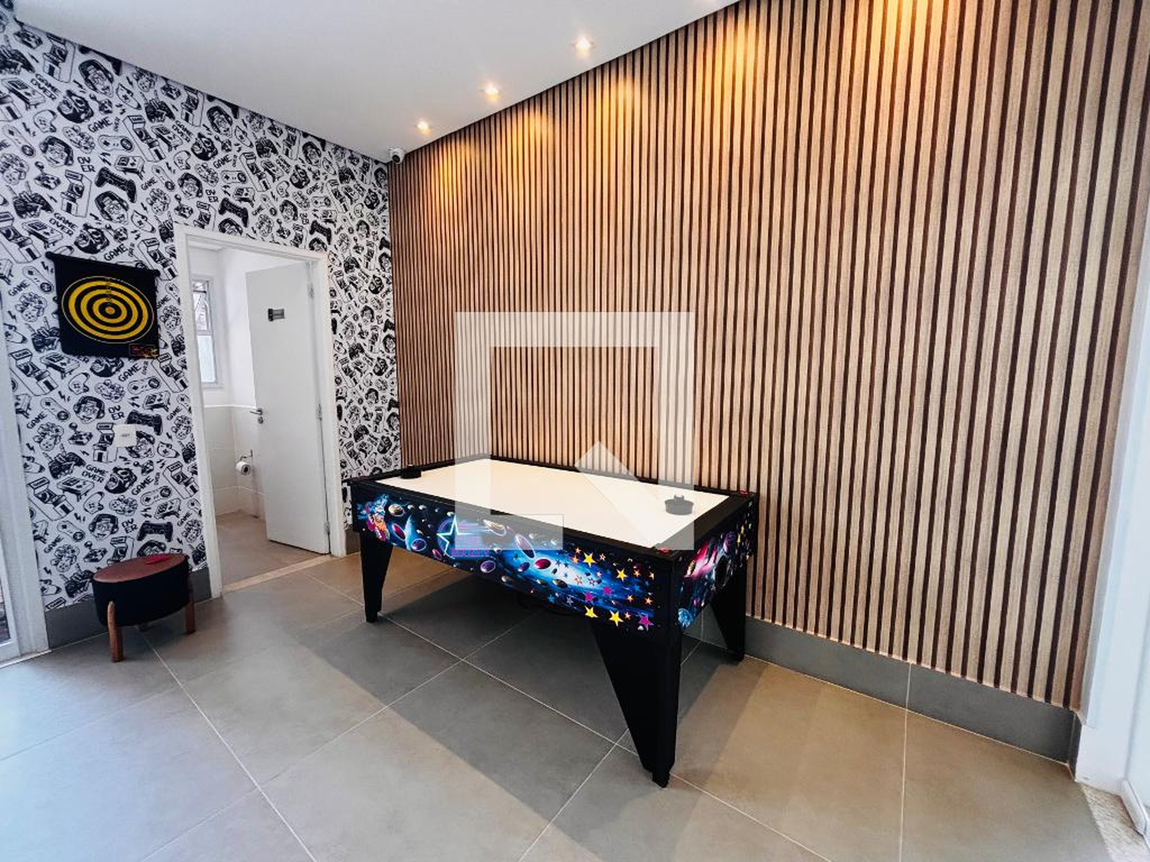 Sala de Jogos - More