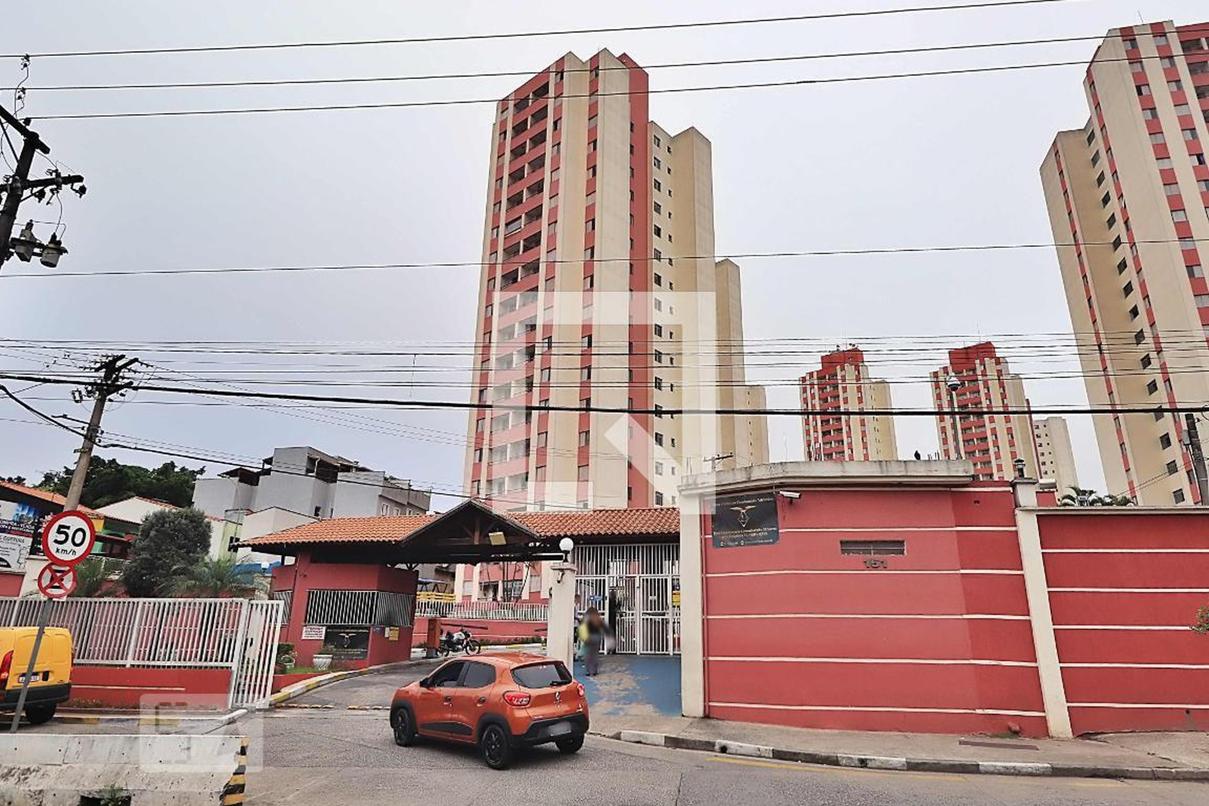 Fachada do condomínio Condomínio Adriatico