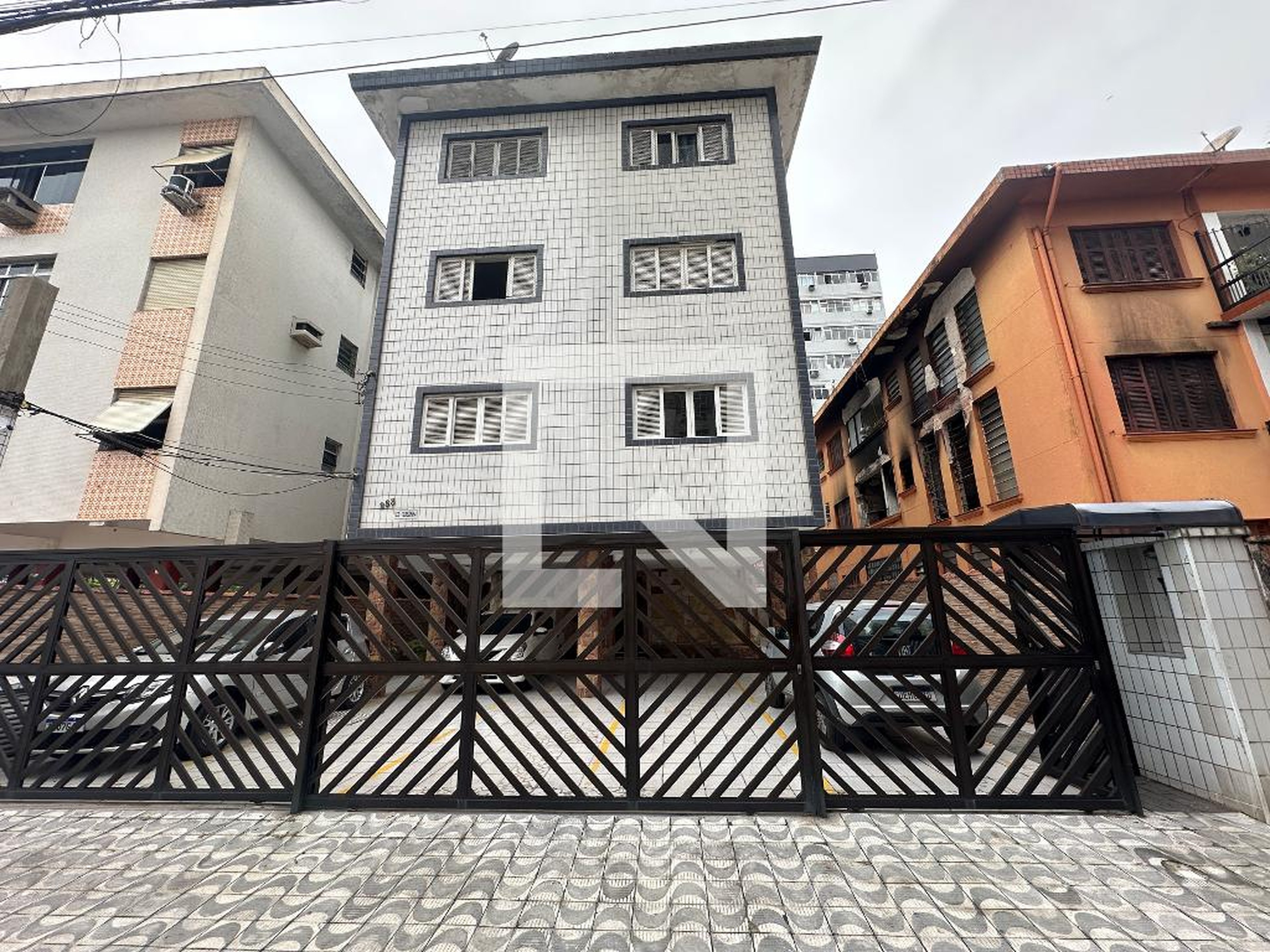 Fachada do Prédio Condomínio Terezinha