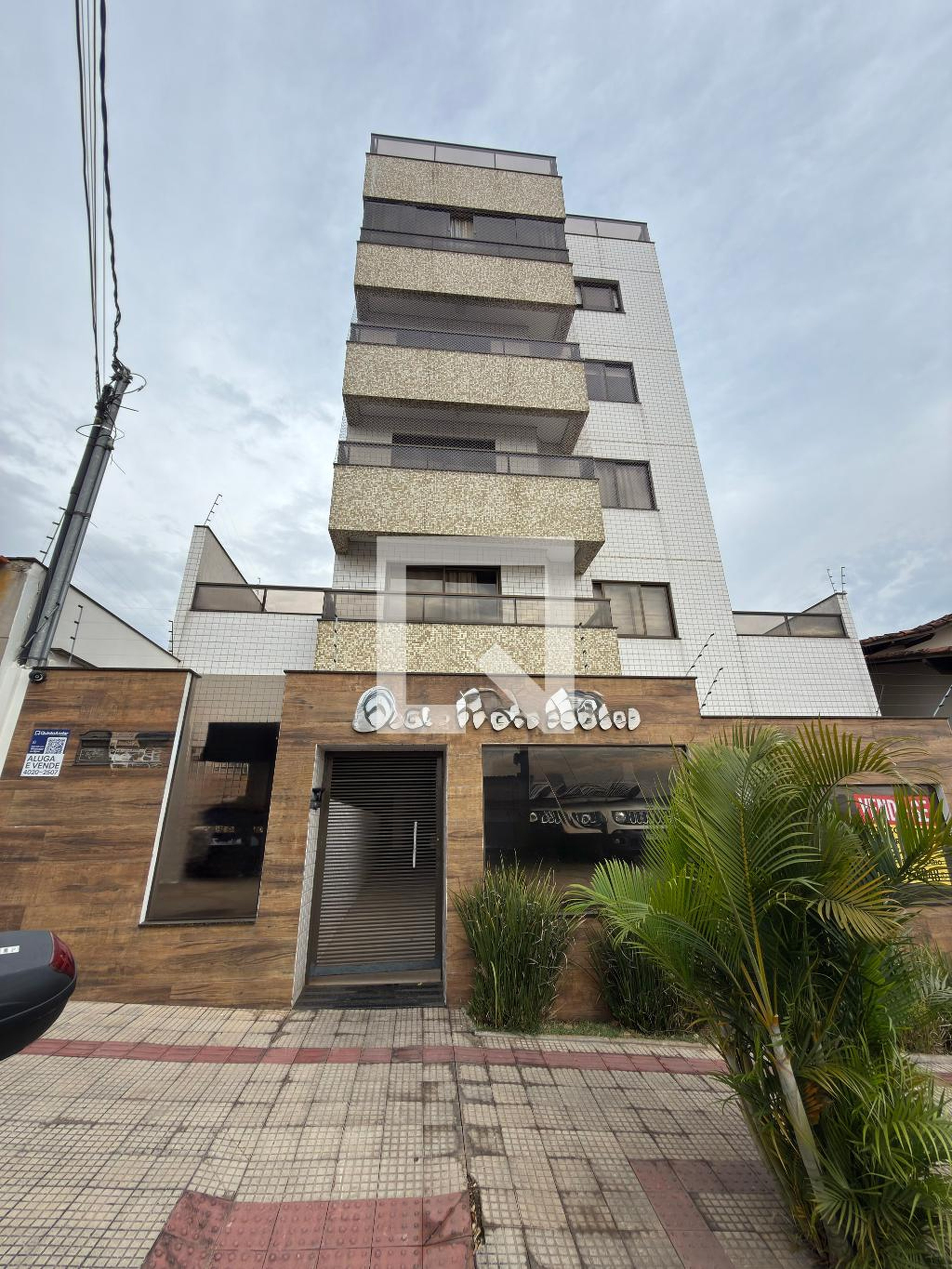 Fachada Condomínio em Rua Xingu, 69