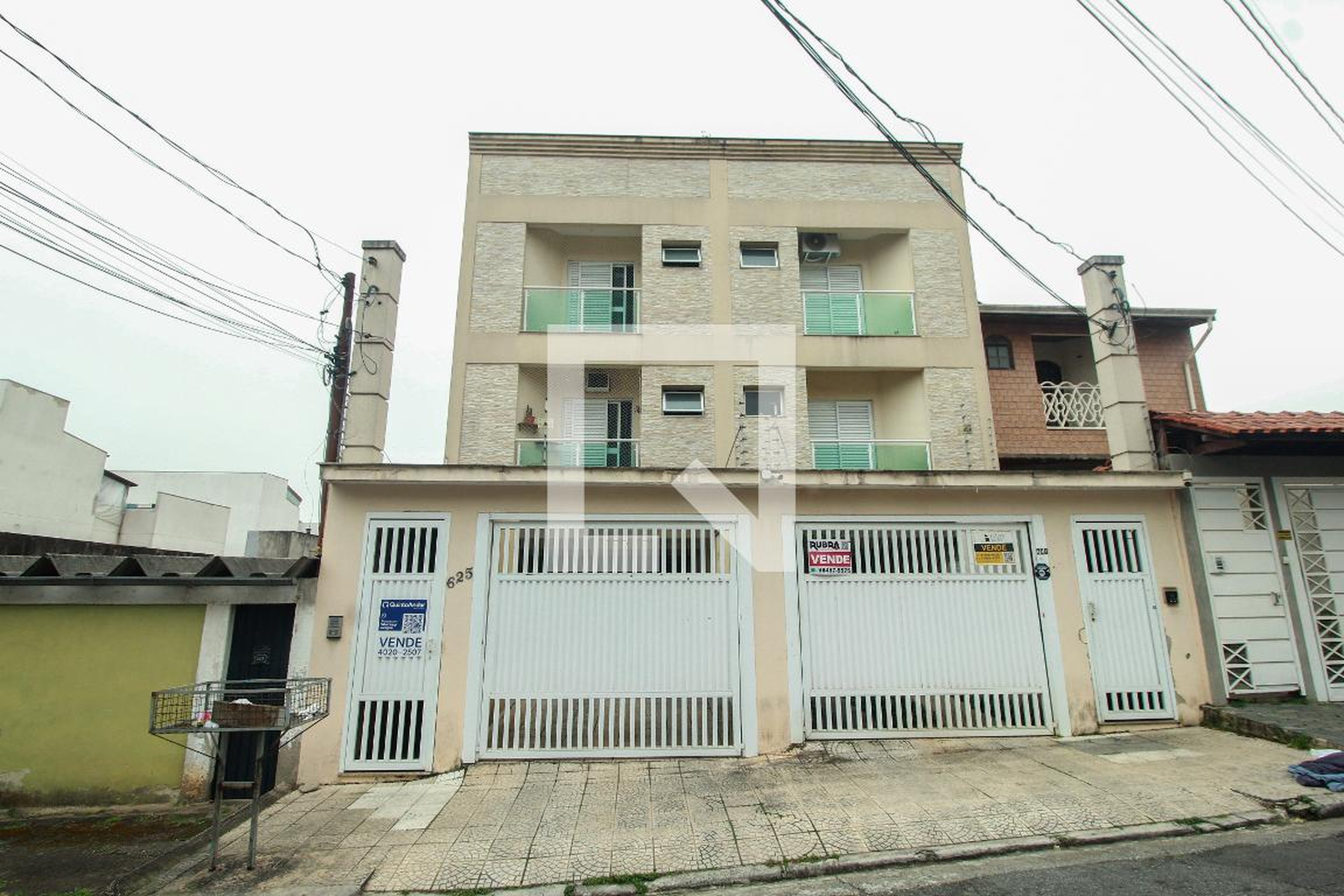 Fachada Condomínio em Rua Anhaia, 625