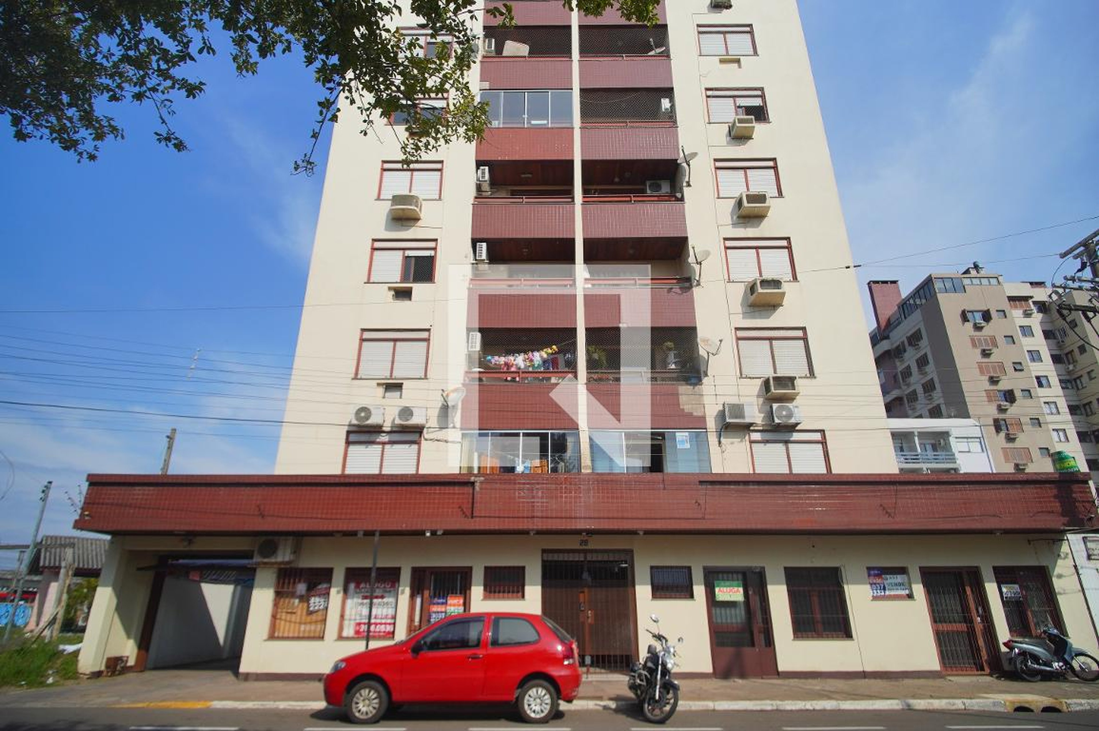 Fachada Condomínio em Rua Dom João Becker, 28