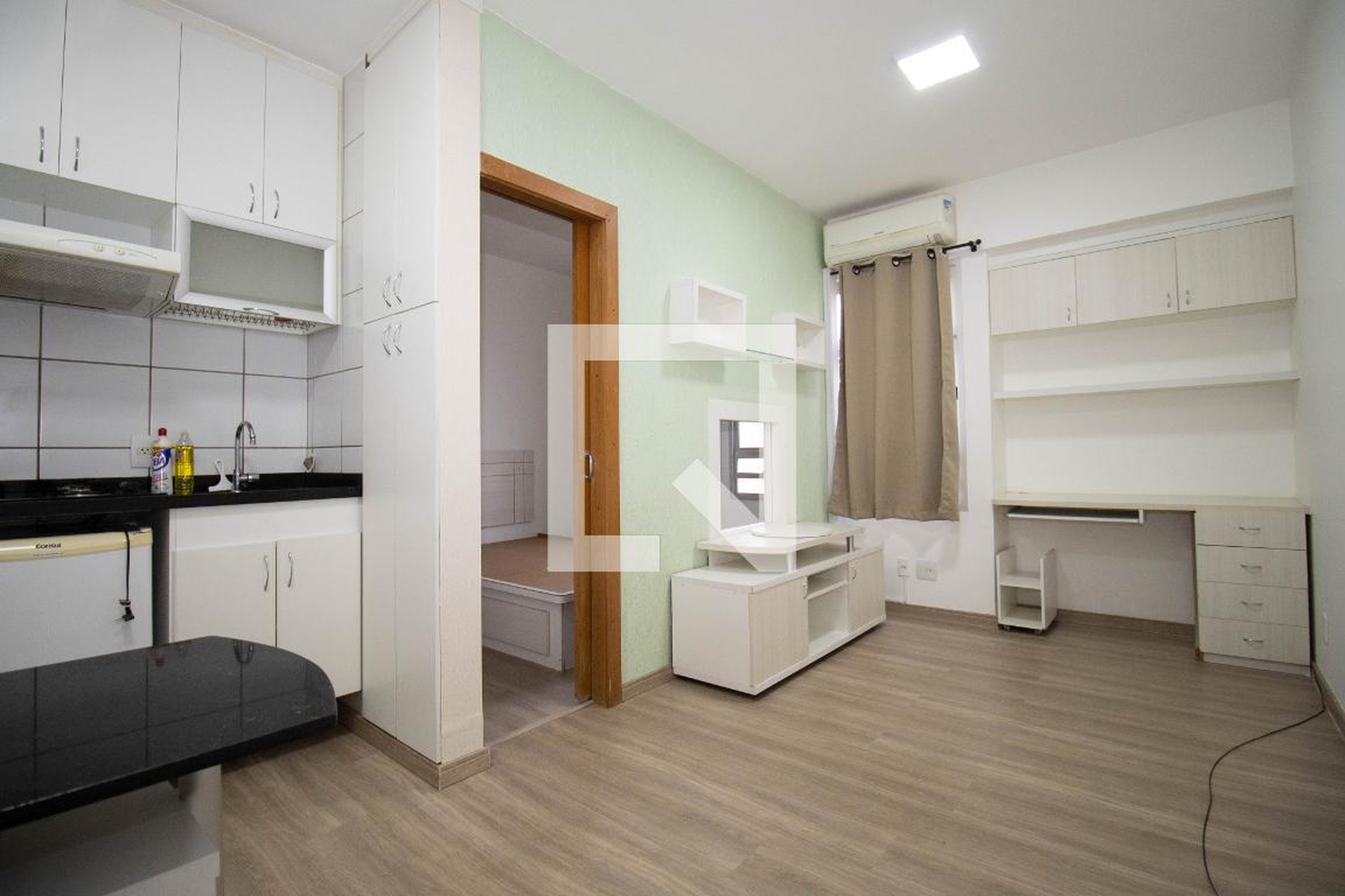 Hall - Master Place