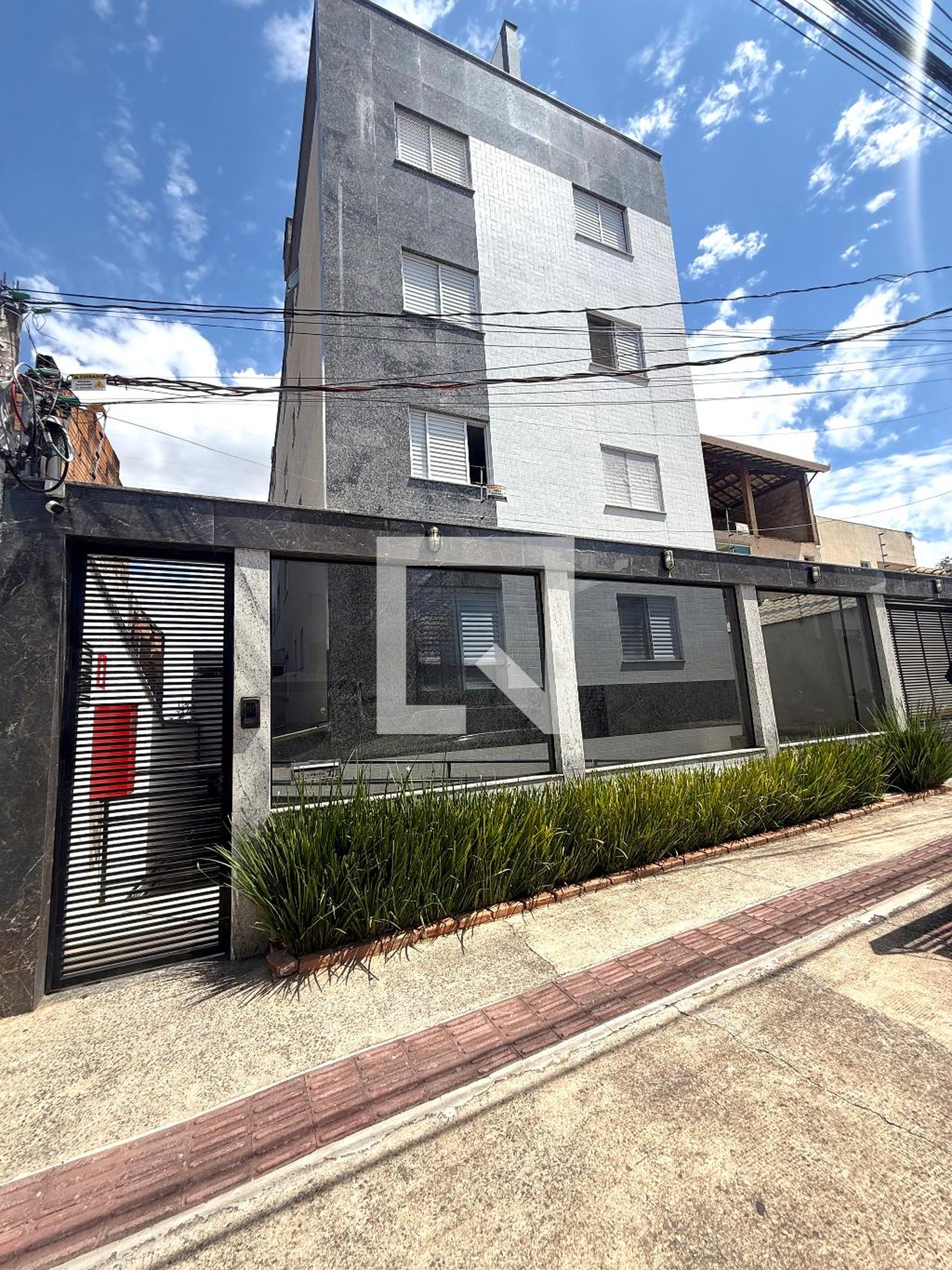 Fachada Edifício Porta do Sol