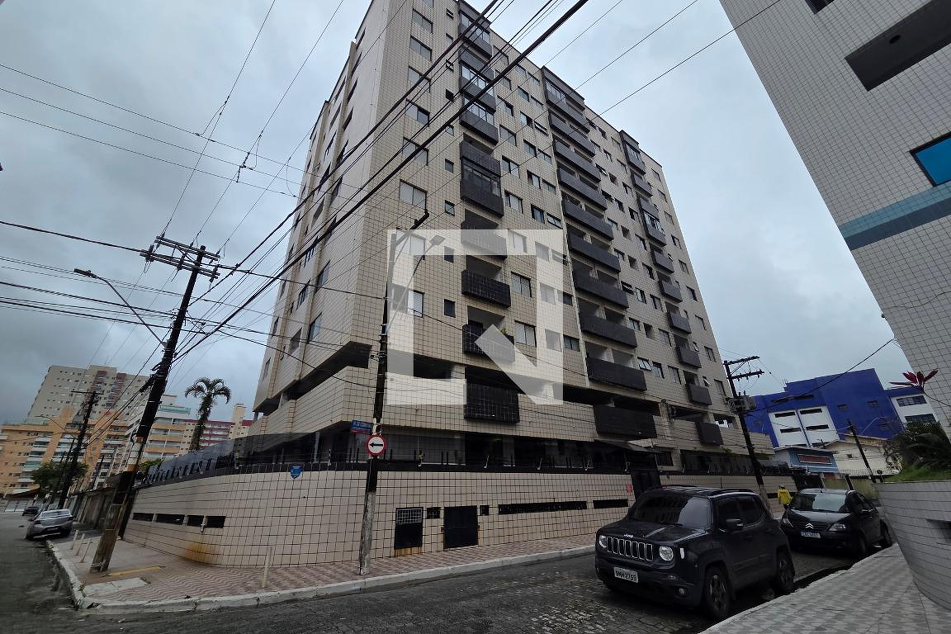 Fachada Condomínio em Rua Frei Henrique Coimbra, 100