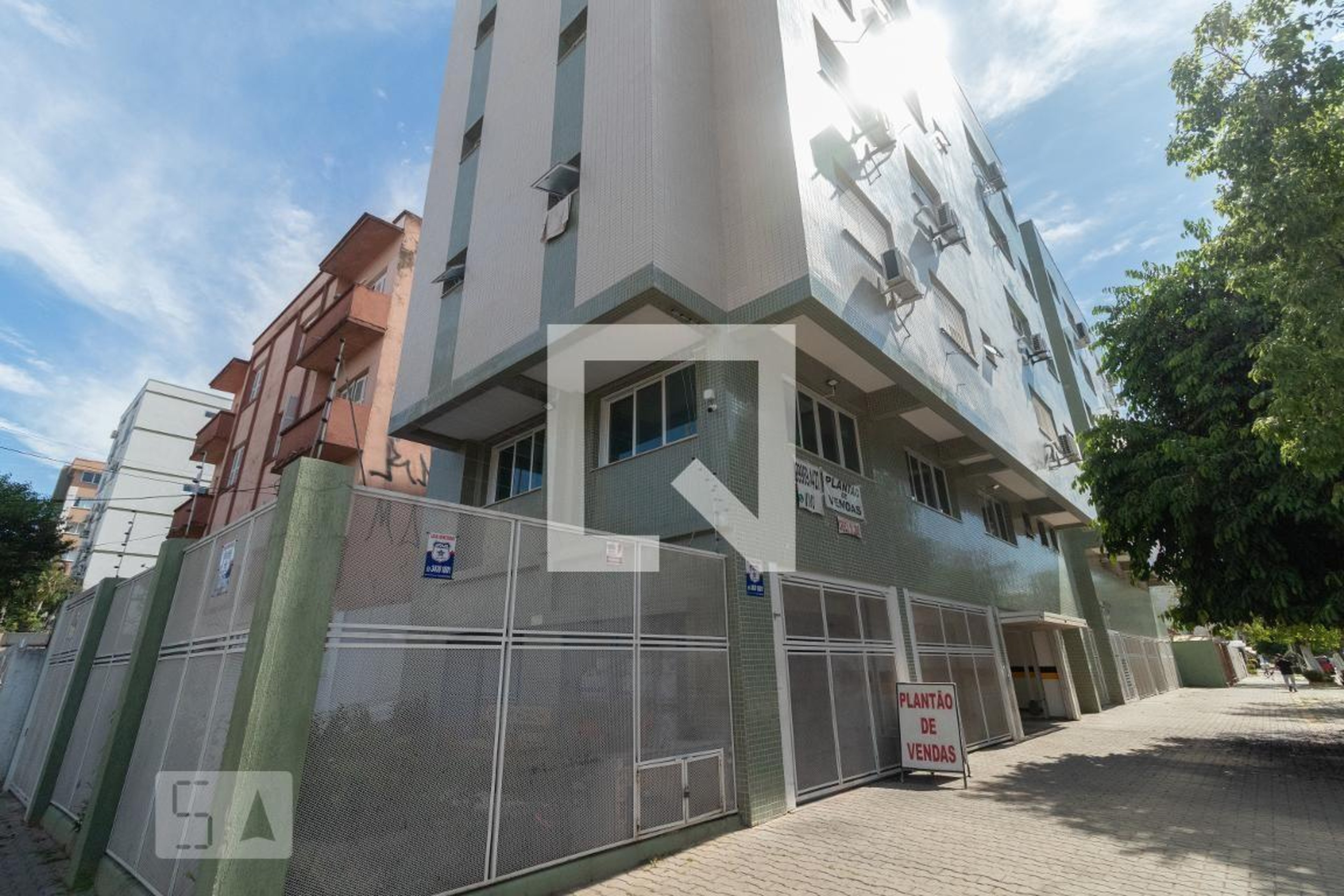 Fachada Condomínio em Rua Barão do Gravataí, 737