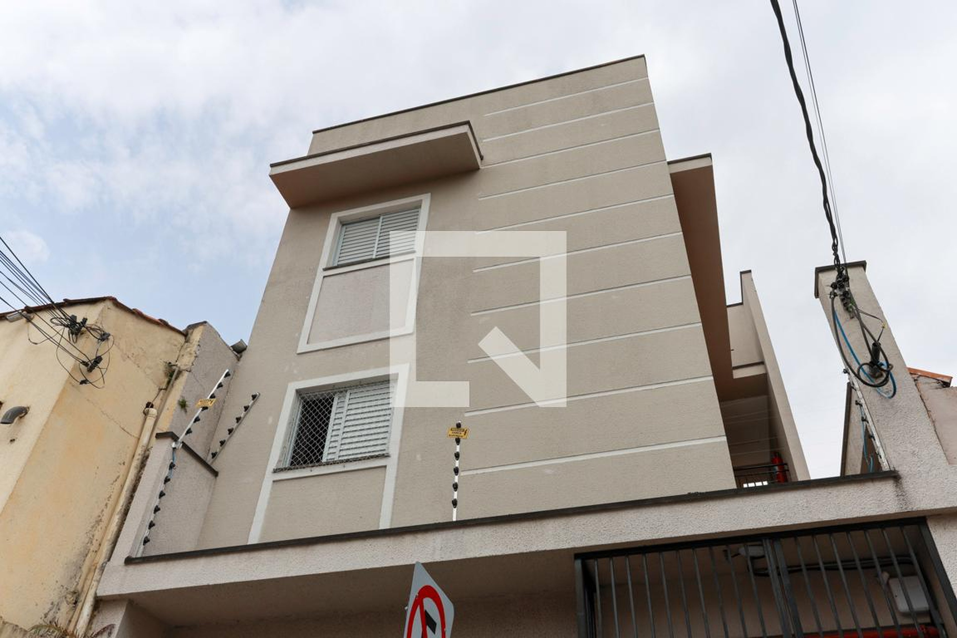 Fachada do prédio Condomínio em Rua Duarte de Azevedo, 790