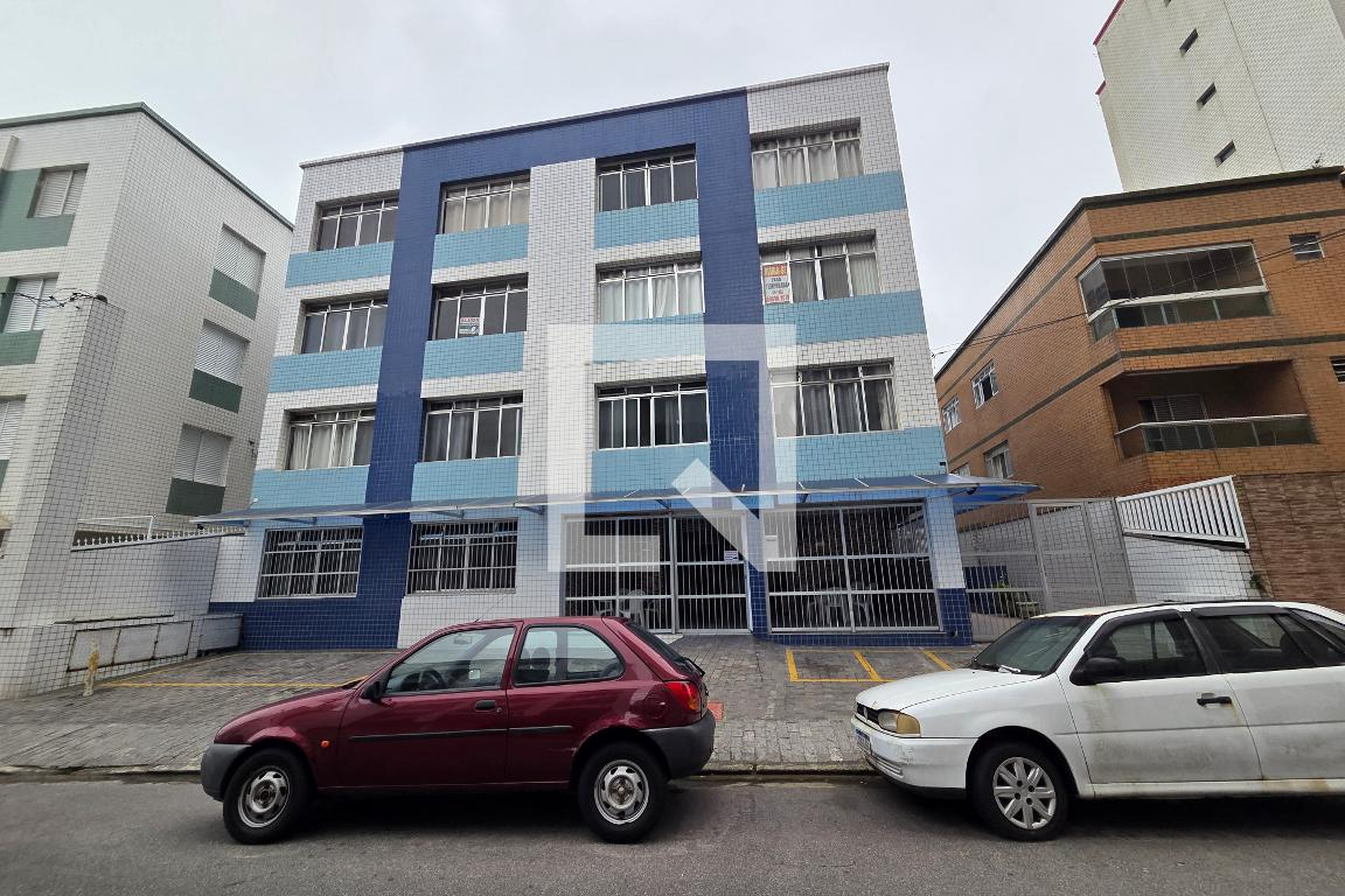 Fachada Condomínio em Rua Guaicurus, 47