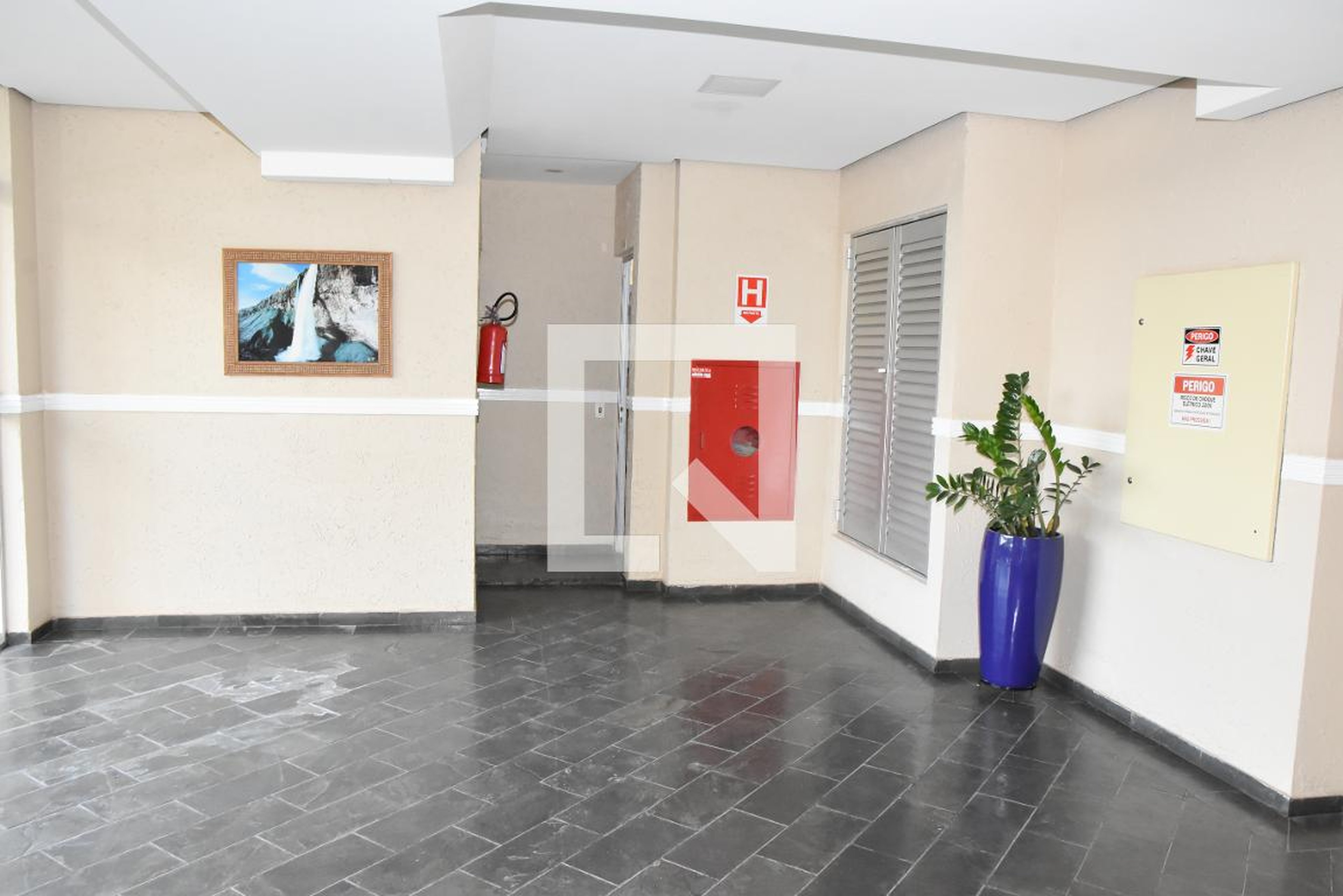 Hall de entrada - Residencial 9 de Julho II