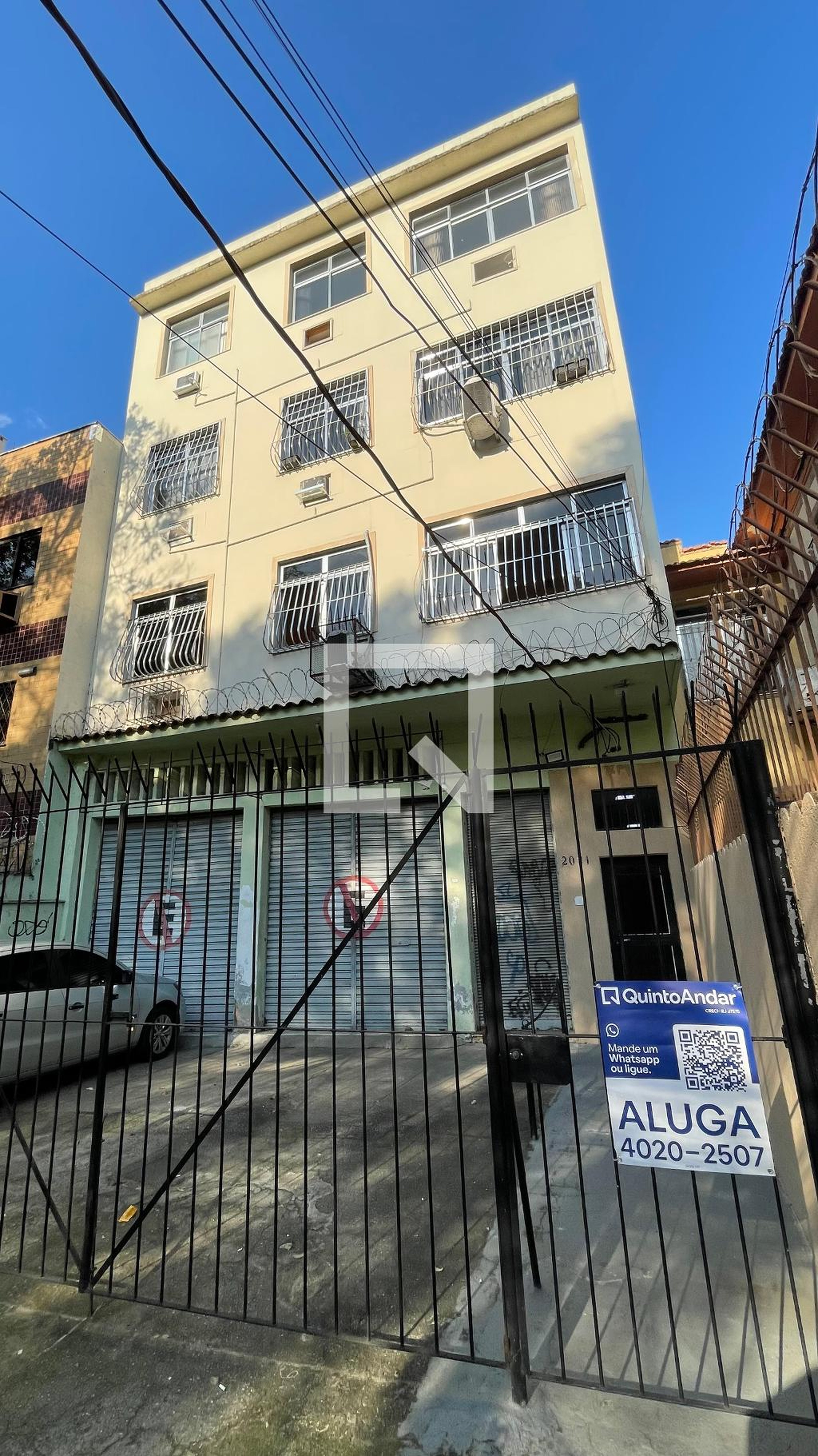 Fachada Condomínio em Rua Barão do Bom Retiro, 2021