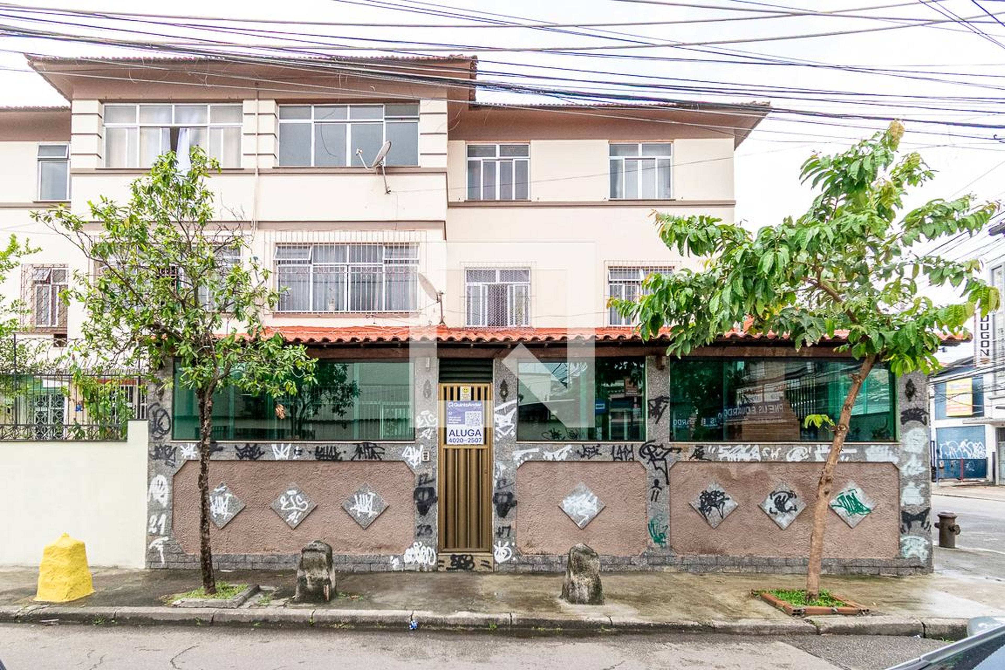Fachada do Prédio Condomínio em Avenida Teixeira de Castro, 427