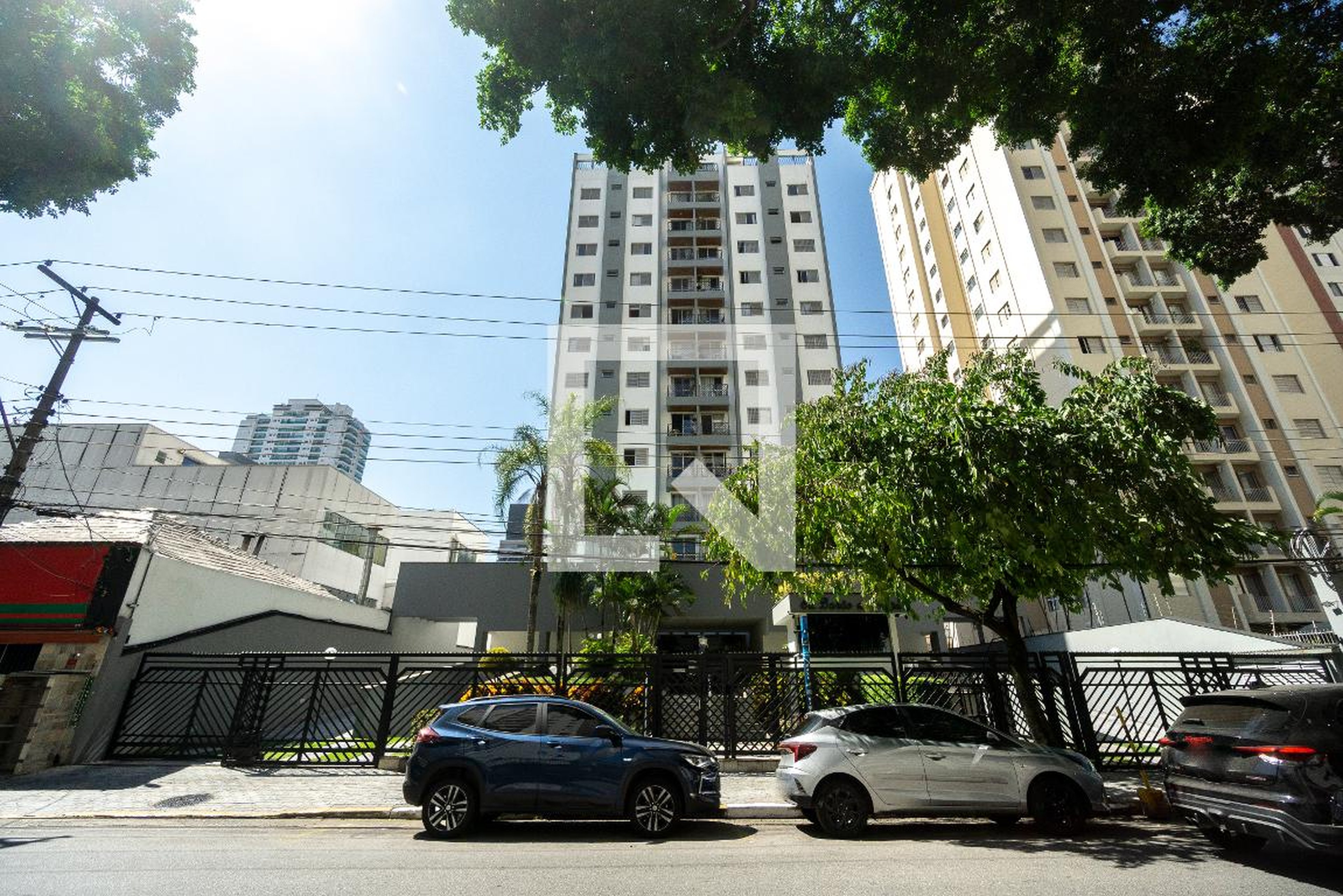 Fachada Condomínio Barão da Serra