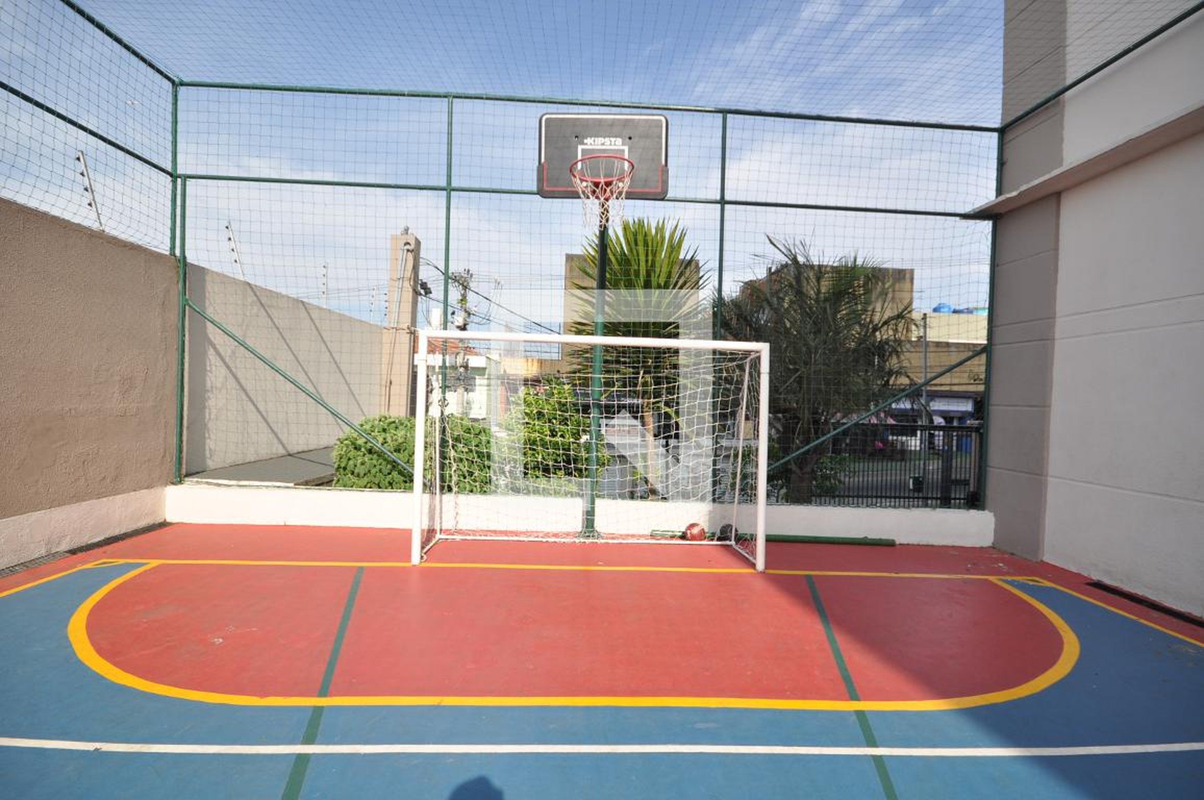 Quadra Esportiva - Trindade M. Bigucci