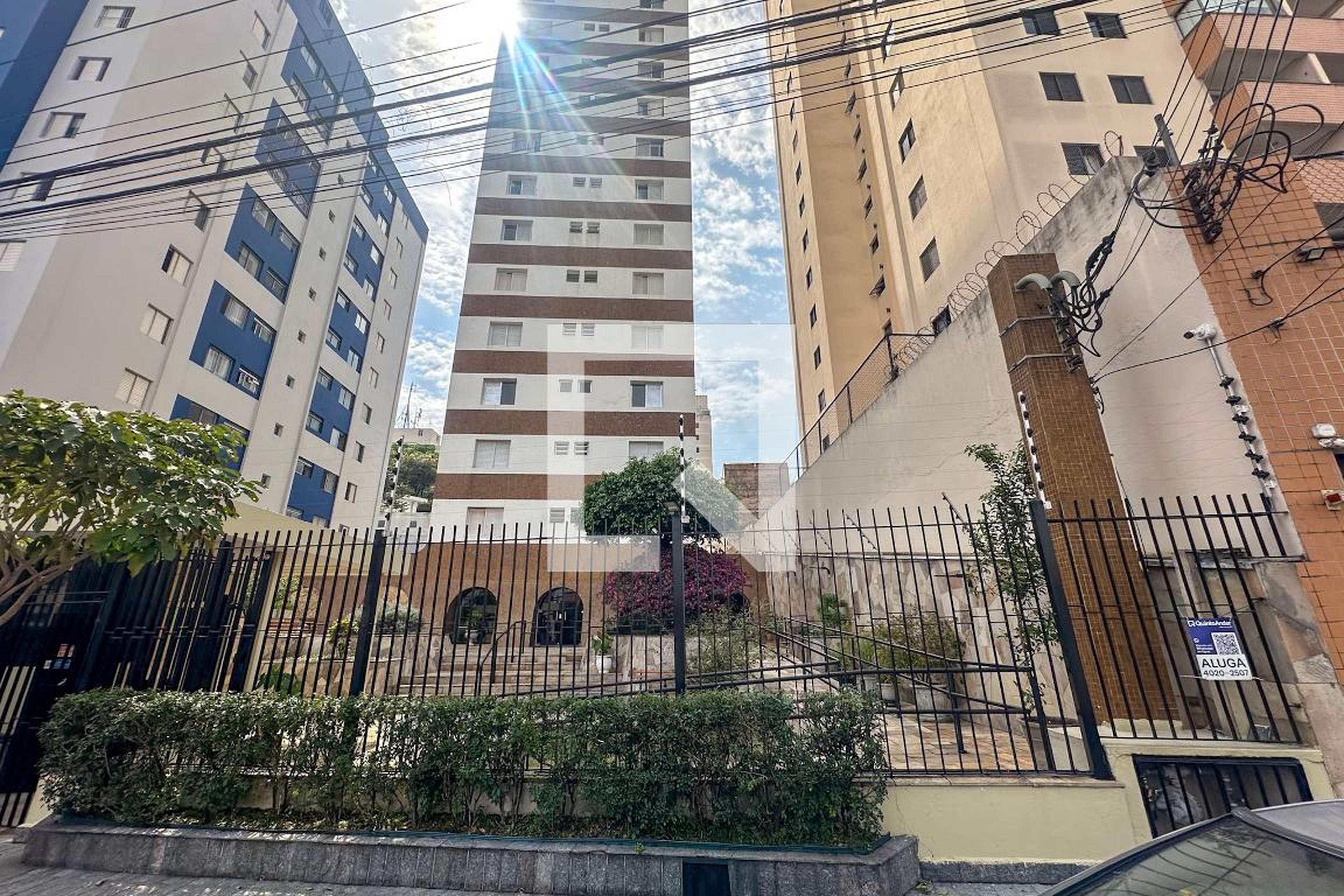 Fachada Condomínio edifícioDaisy
