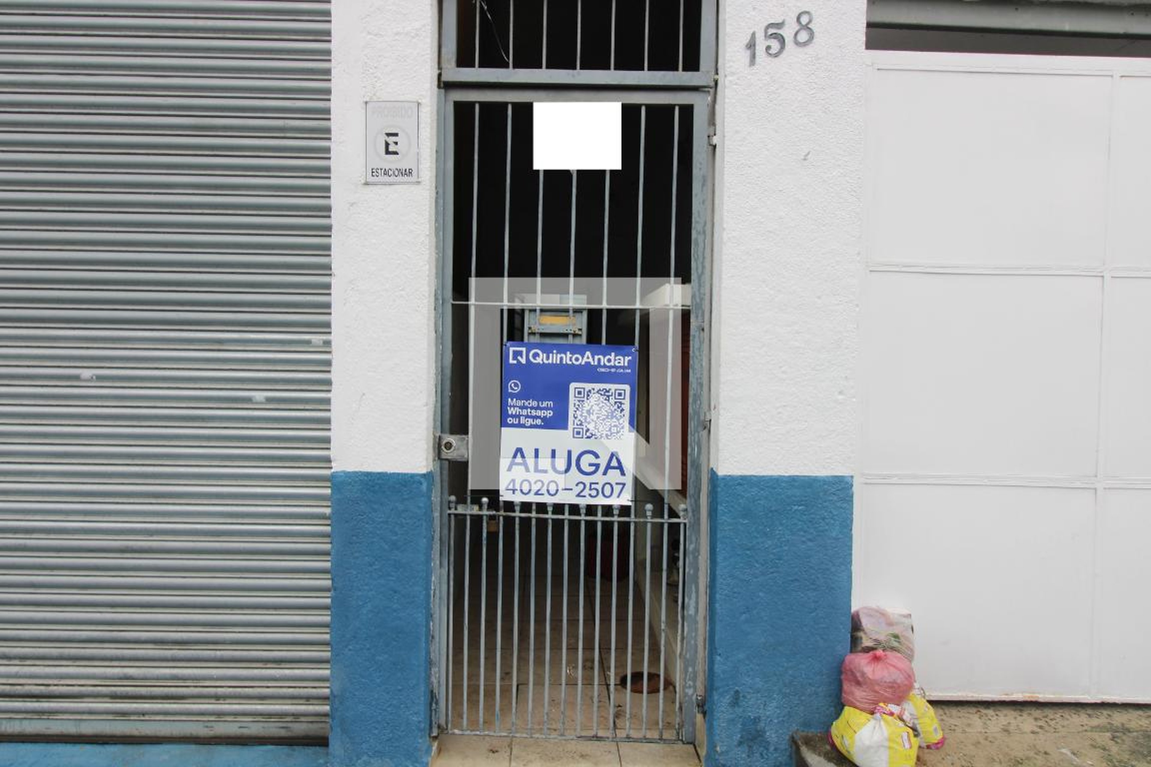 Fachada Condomínio em Rua Munhoz de Melo, 158