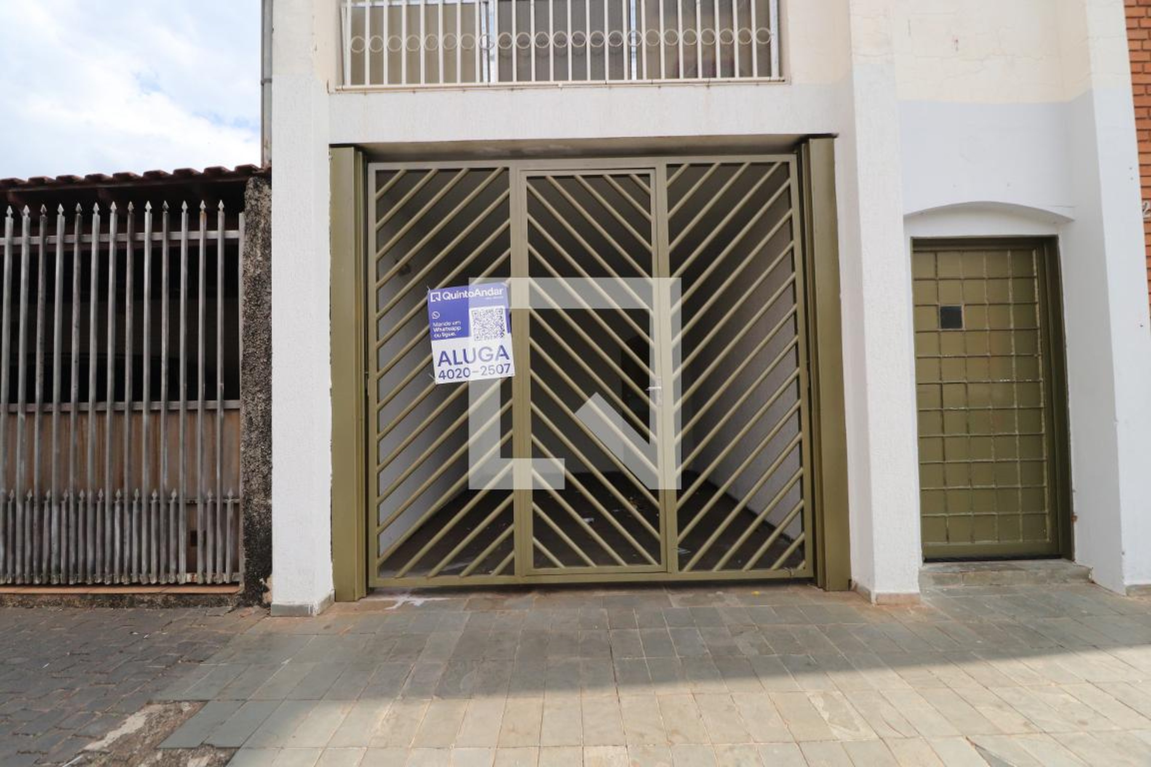 Fachada Condomínio em Avenida Estrela do Sul, 230