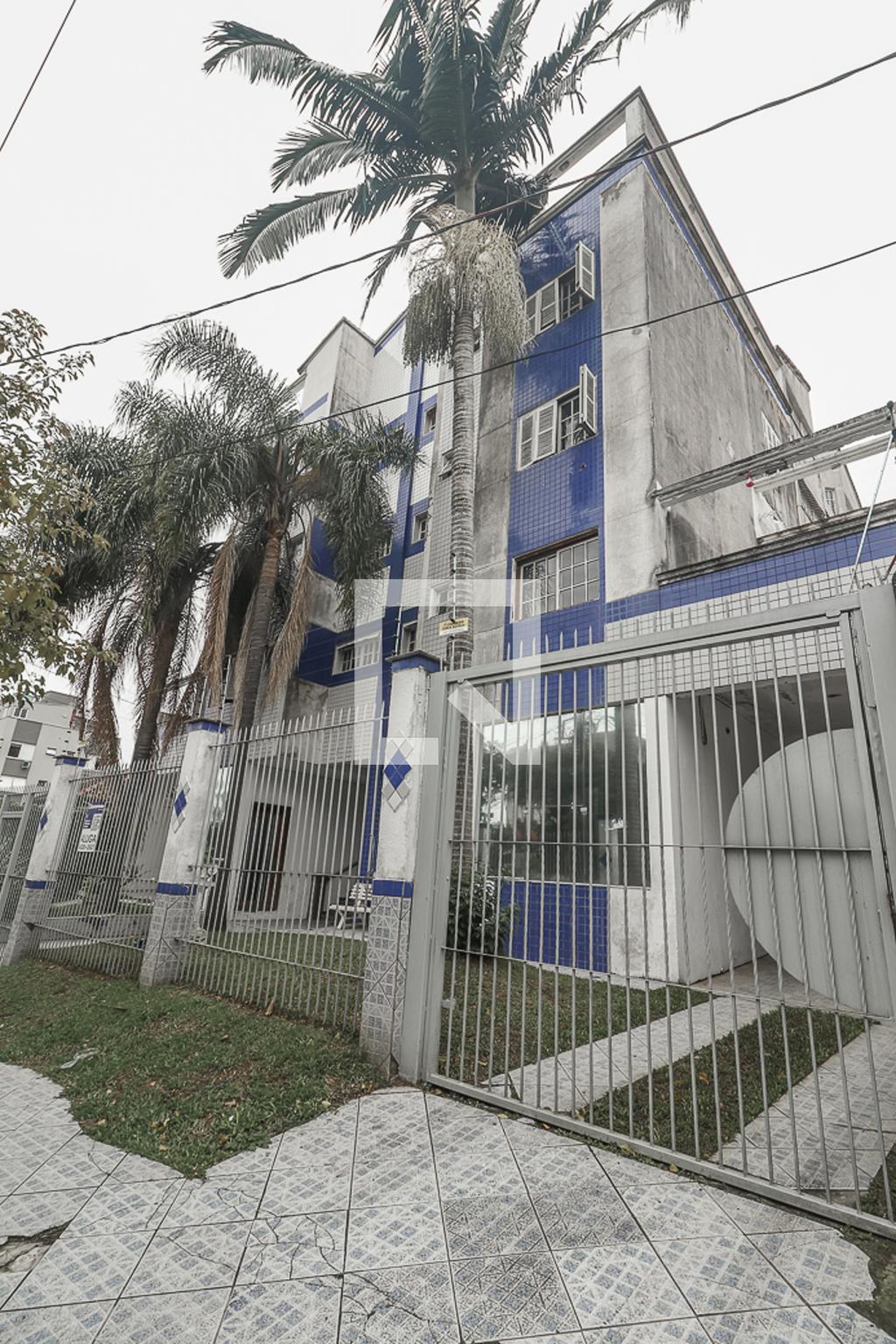 Fachada Condomínio em Rua Barão do Amazonas, 2000