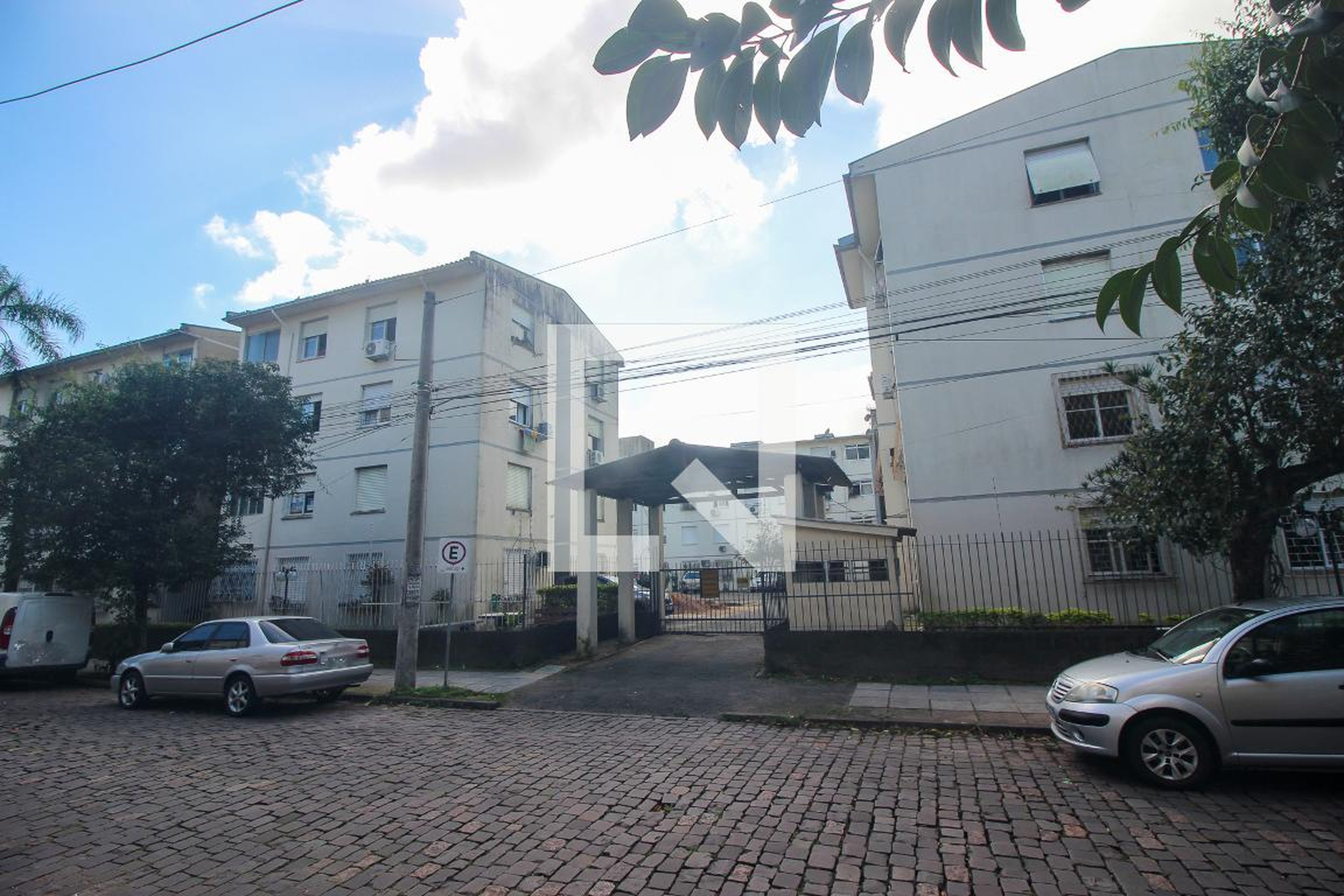 Fachada do condomínio Condomínio em Rua José Domingos Varella, 280