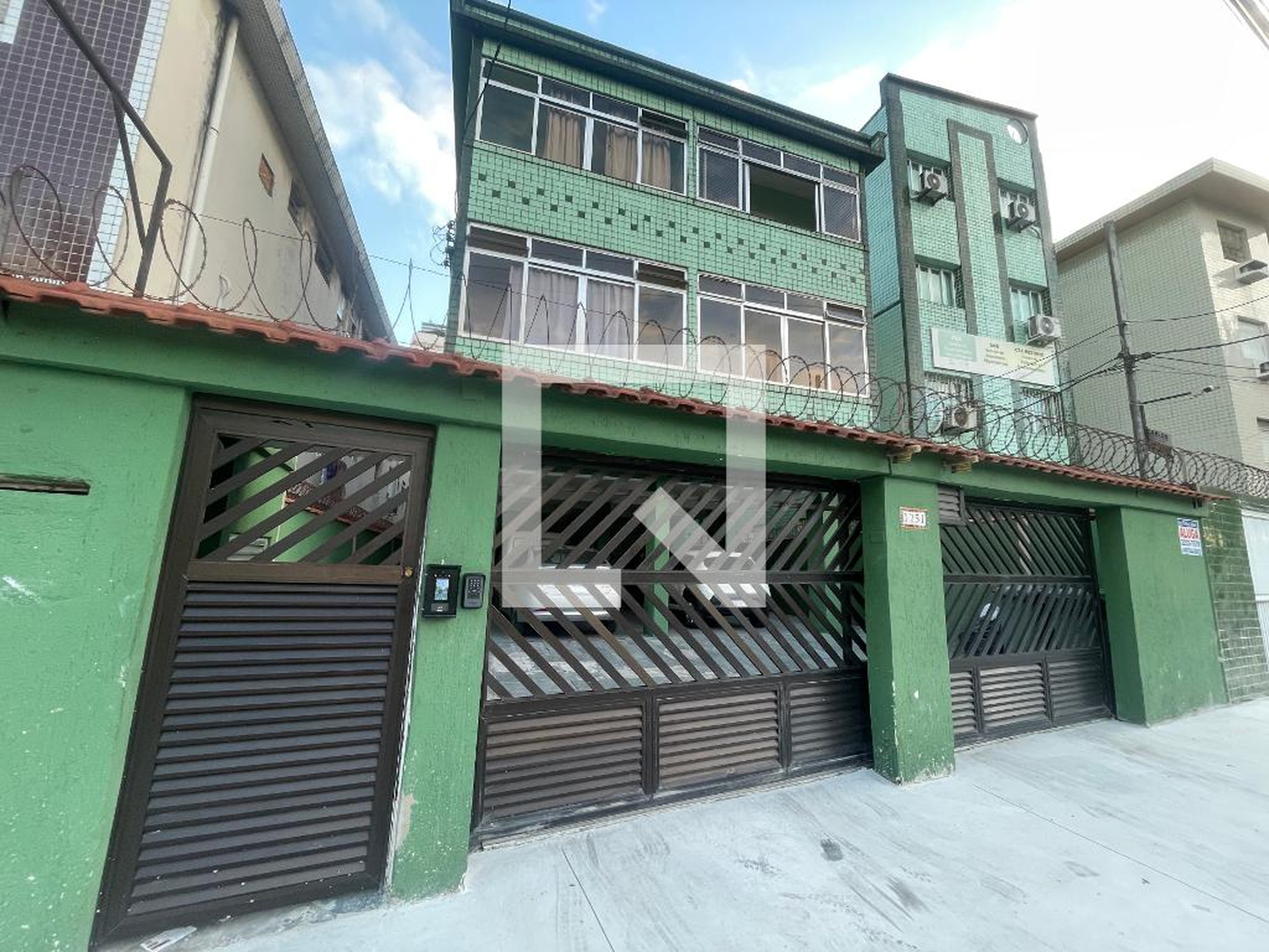 Fachada do Prédio Condomínio Debora