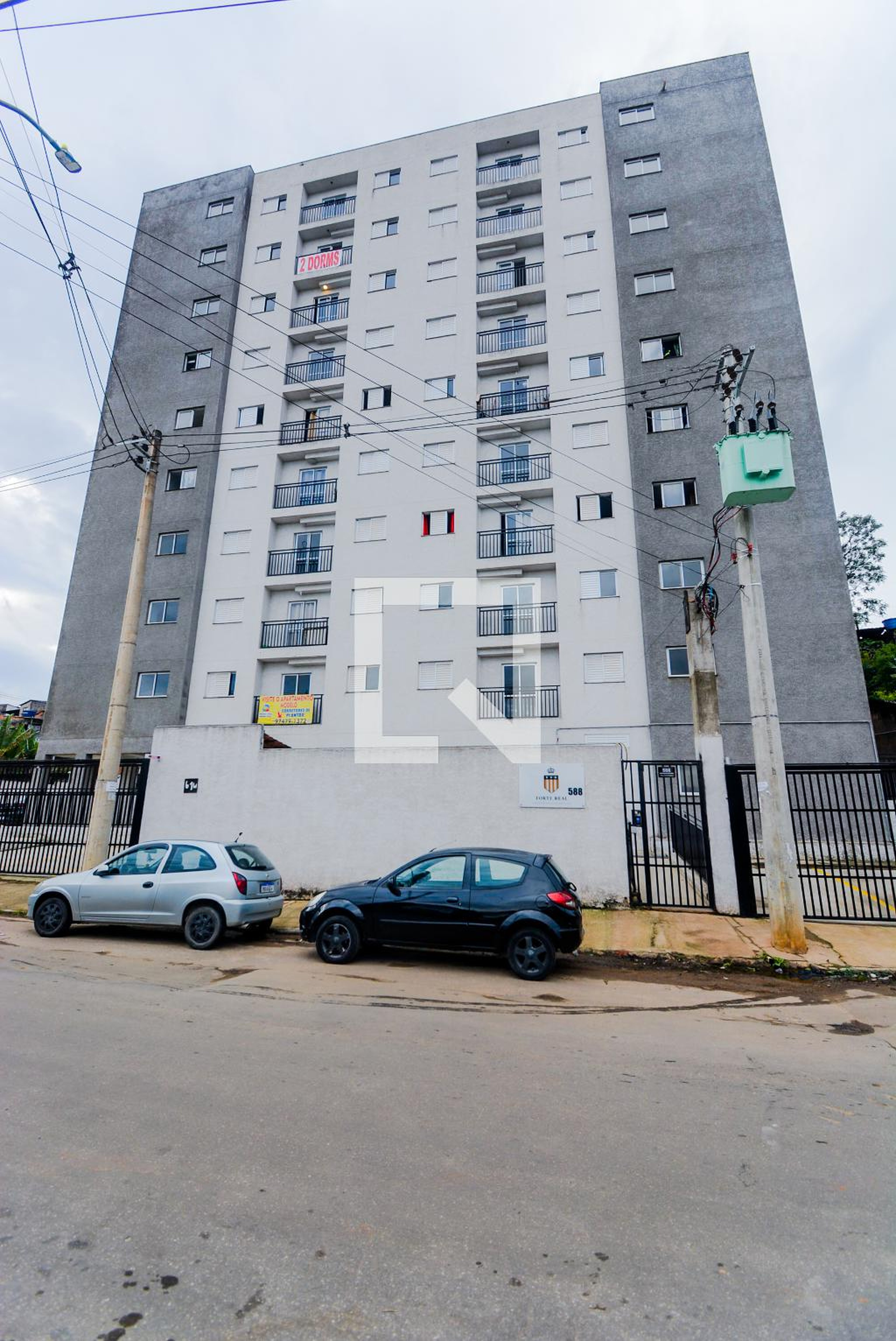 Fachada do Prédio Condomínio em Rua Turvolandia, 588
