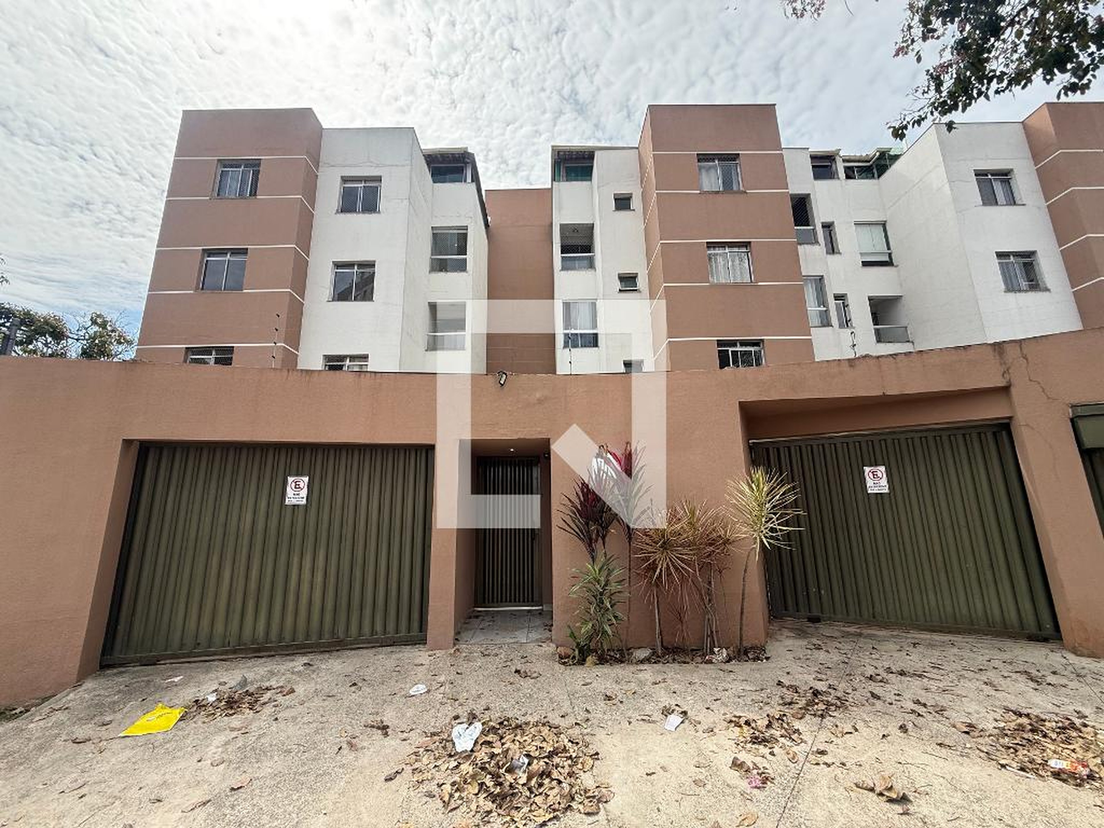 Fachada Residencial Maia Patativas