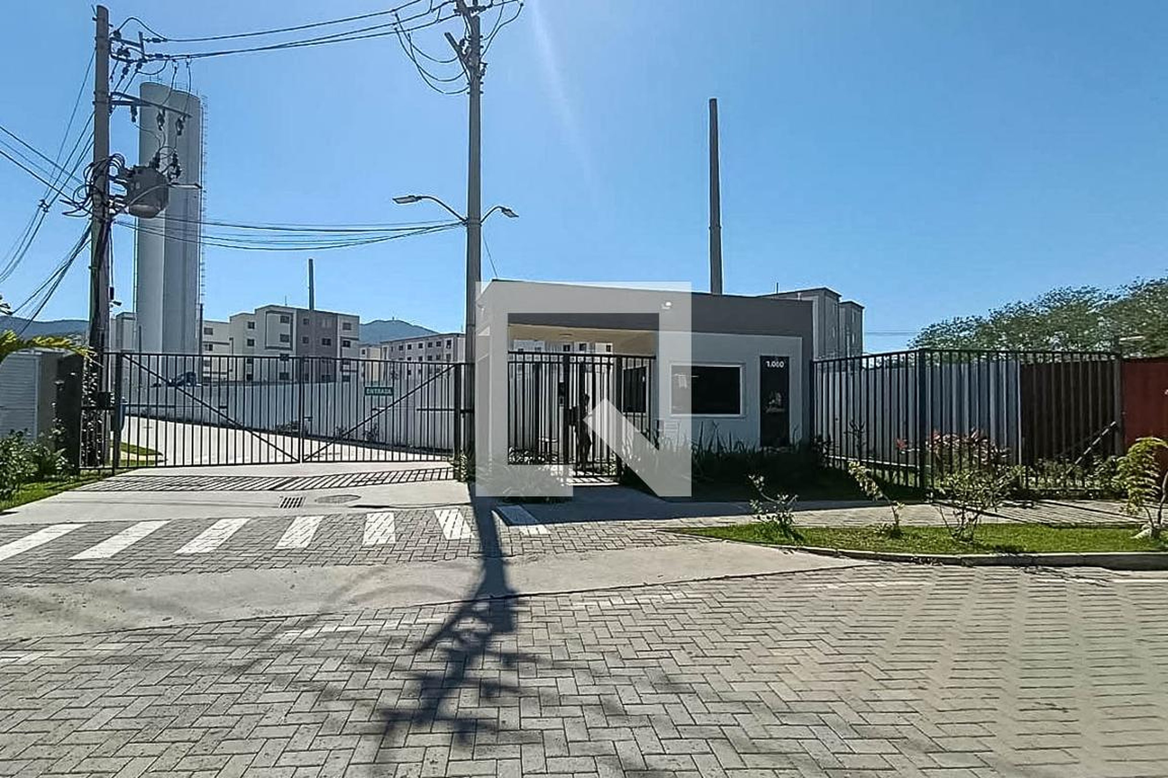 Fachada do condomínio Condomínio em Avenida Coração Selvagem, 1