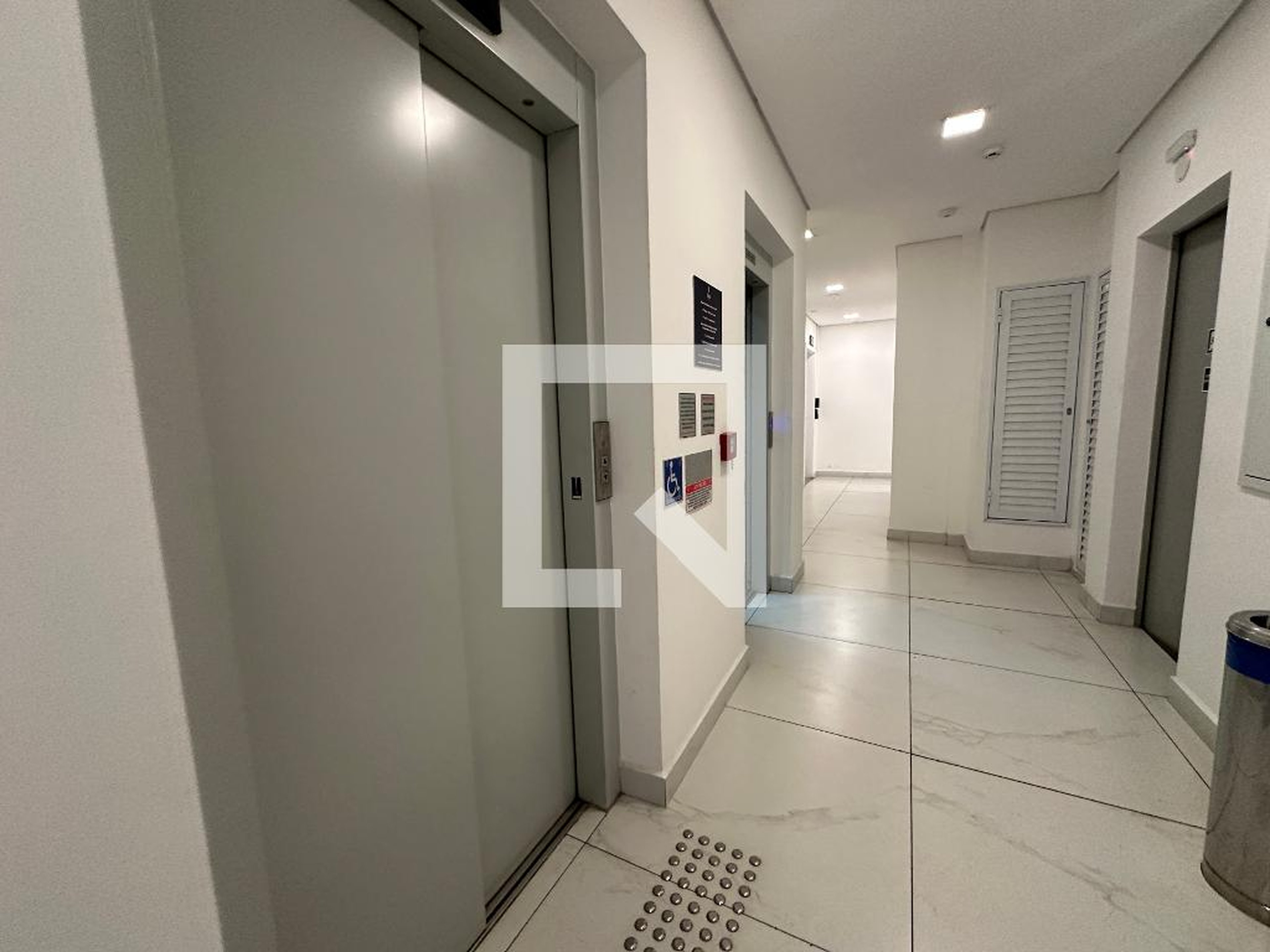 Hall de entrada - Monaco Bethaville